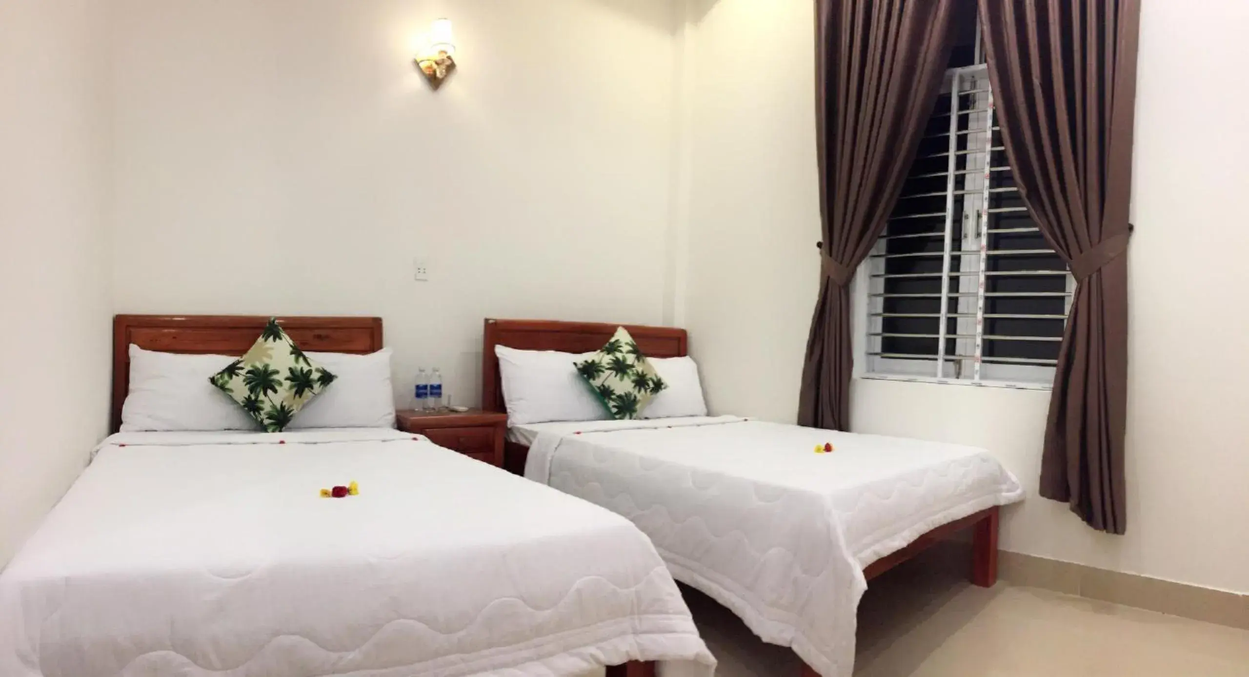 Twin Room with Private Bathroom in CANH DUONG MOTEL Twin Room with Private Bathroom in CANH DUONG MOTEL