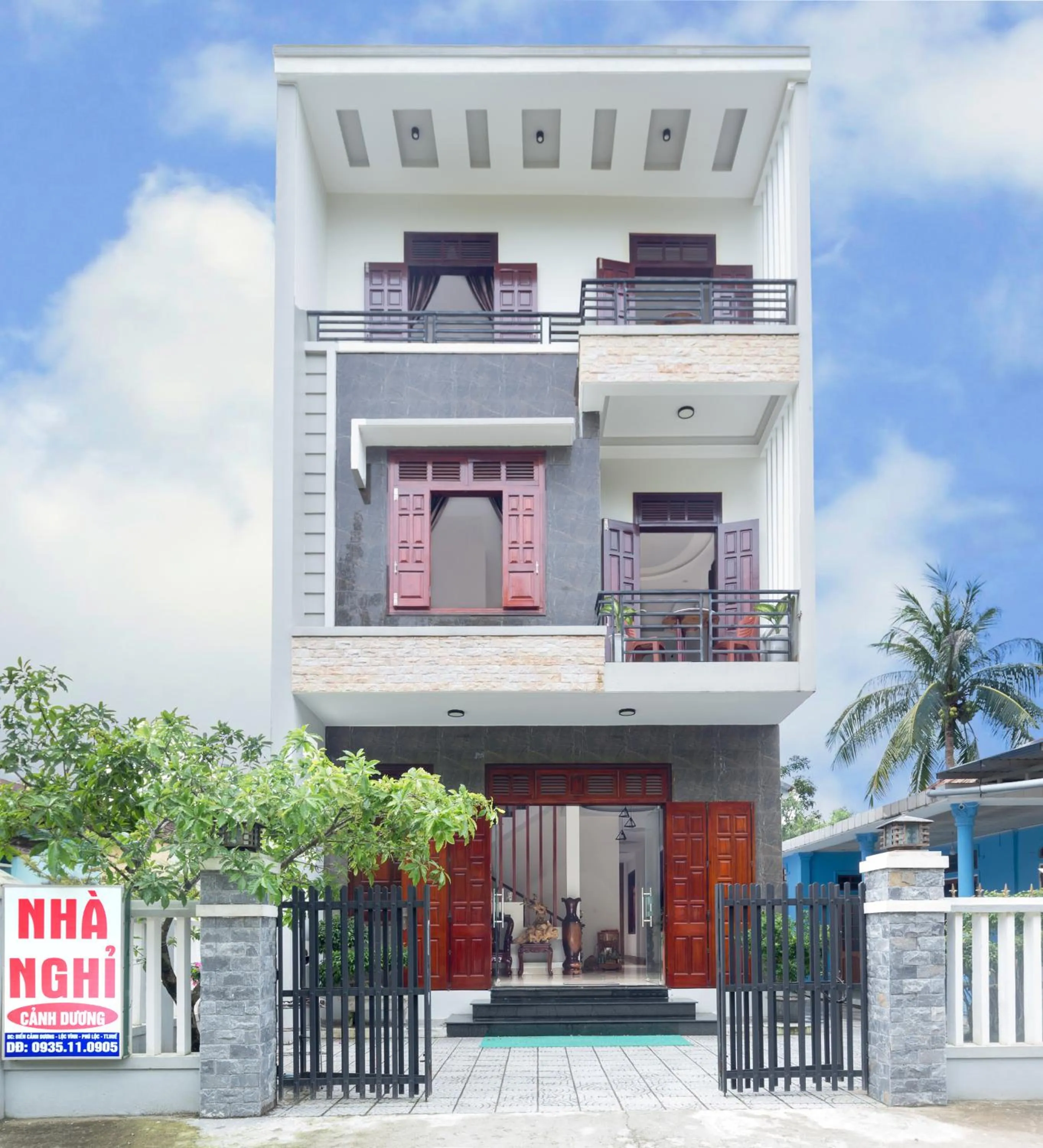 Property building in CANH DUONG MOTEL