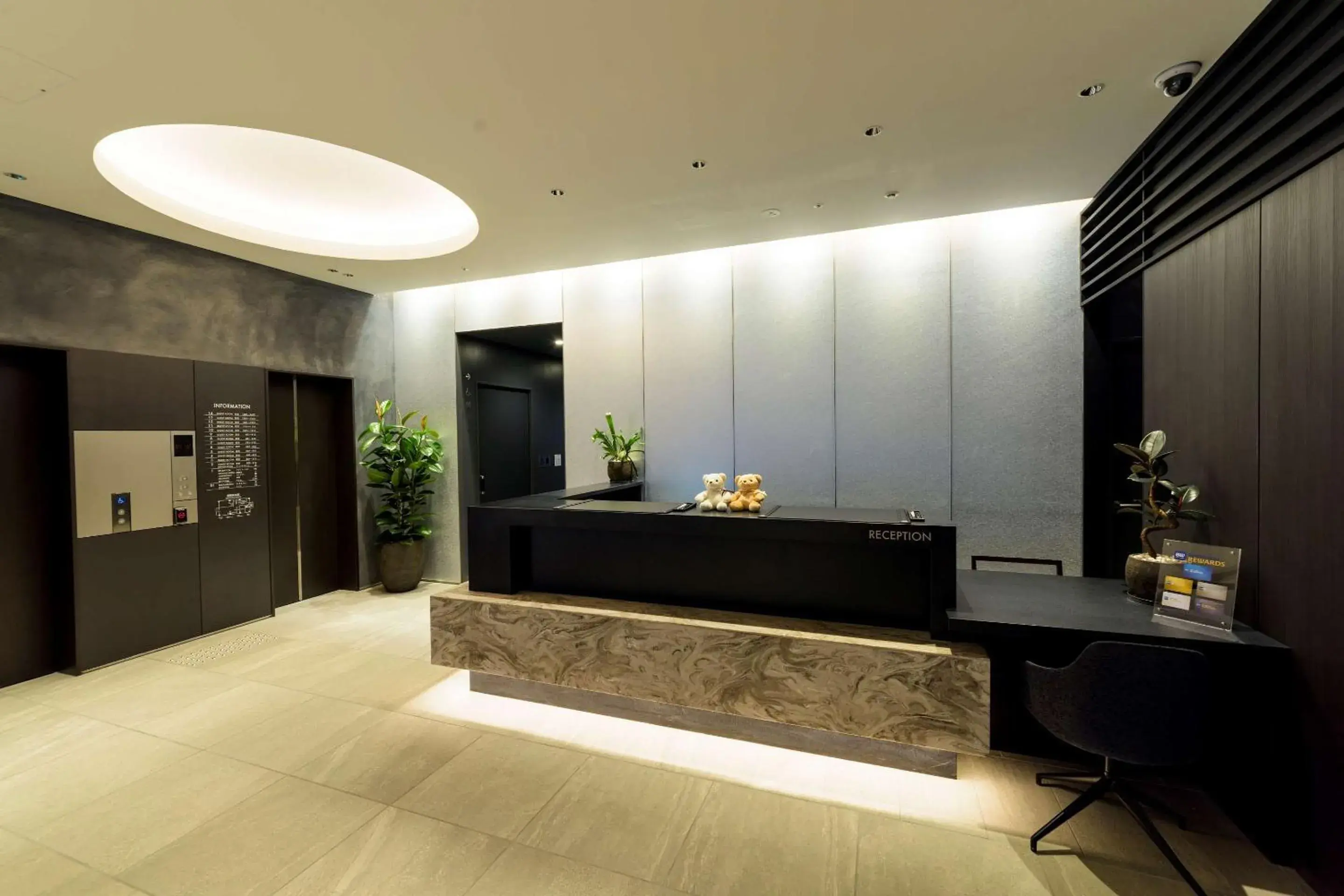 Lobby or reception in Best Western Plus Hotel Fino Osaka Kitahama Lobby or reception in Best Western Plus Hotel Fino Osaka Kitahama