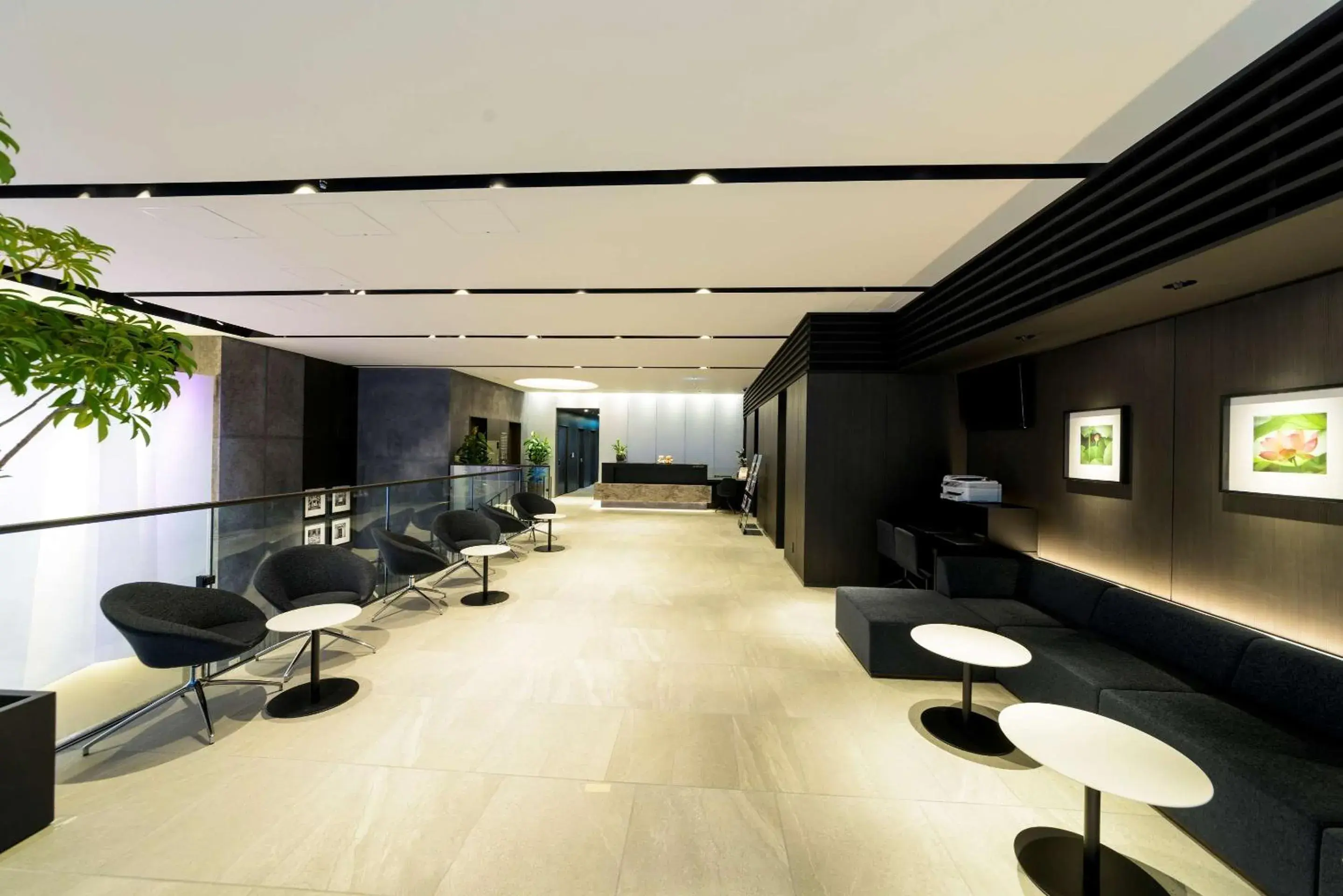 Lobby or reception in Best Western Plus Hotel Fino Osaka Kitahama Lobby or reception in Best Western Plus Hotel Fino Osaka Kitahama