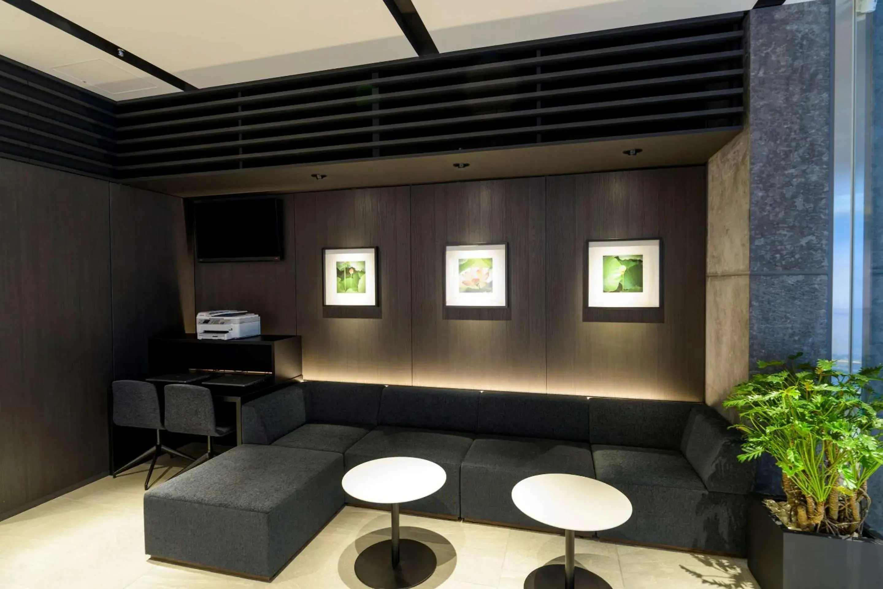 Lobby or reception in Best Western Plus Hotel Fino Osaka Kitahama Lobby or reception in Best Western Plus Hotel Fino Osaka Kitahama