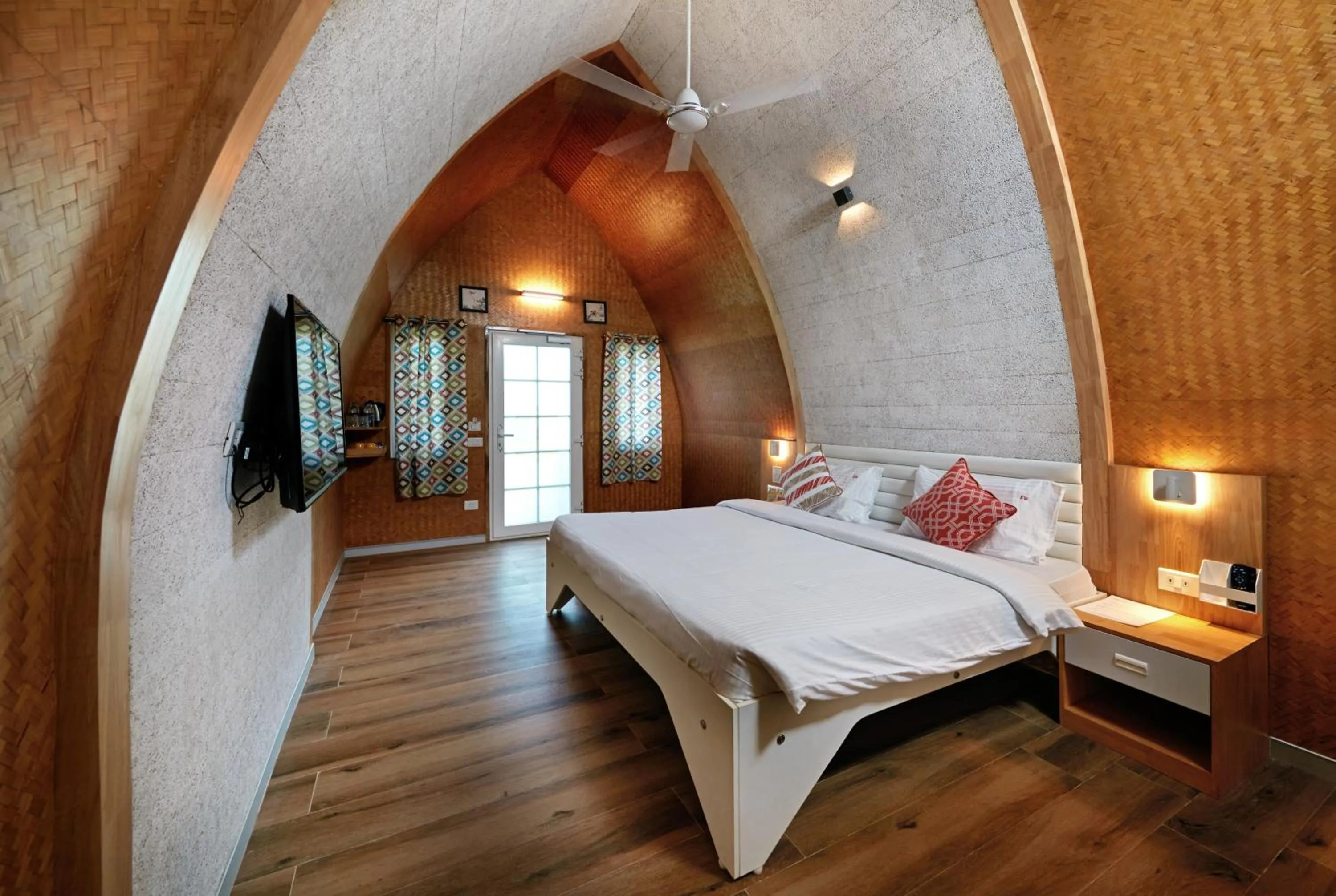 Photo of the whole room, Bed in Bodhiwoods Resorts