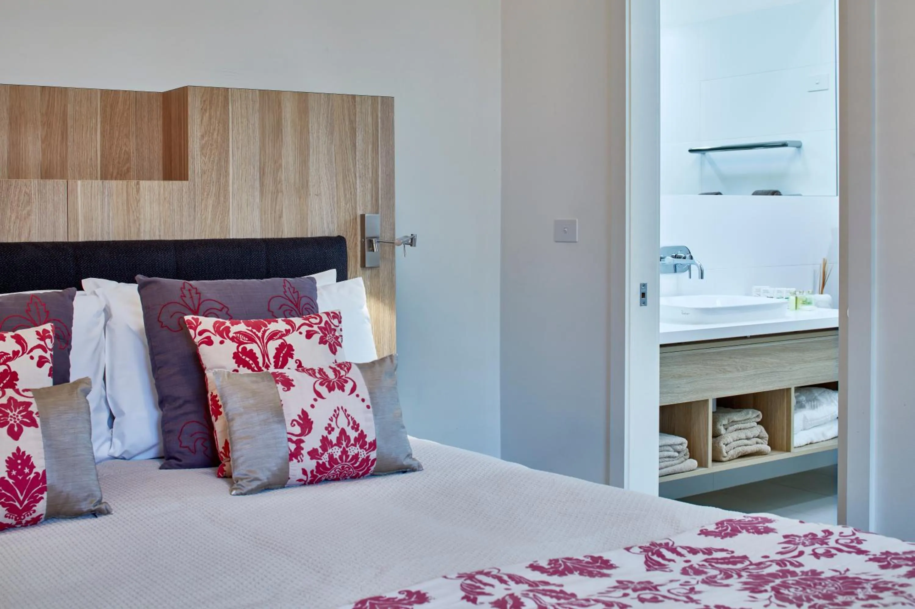 Bed in Mews Cottages