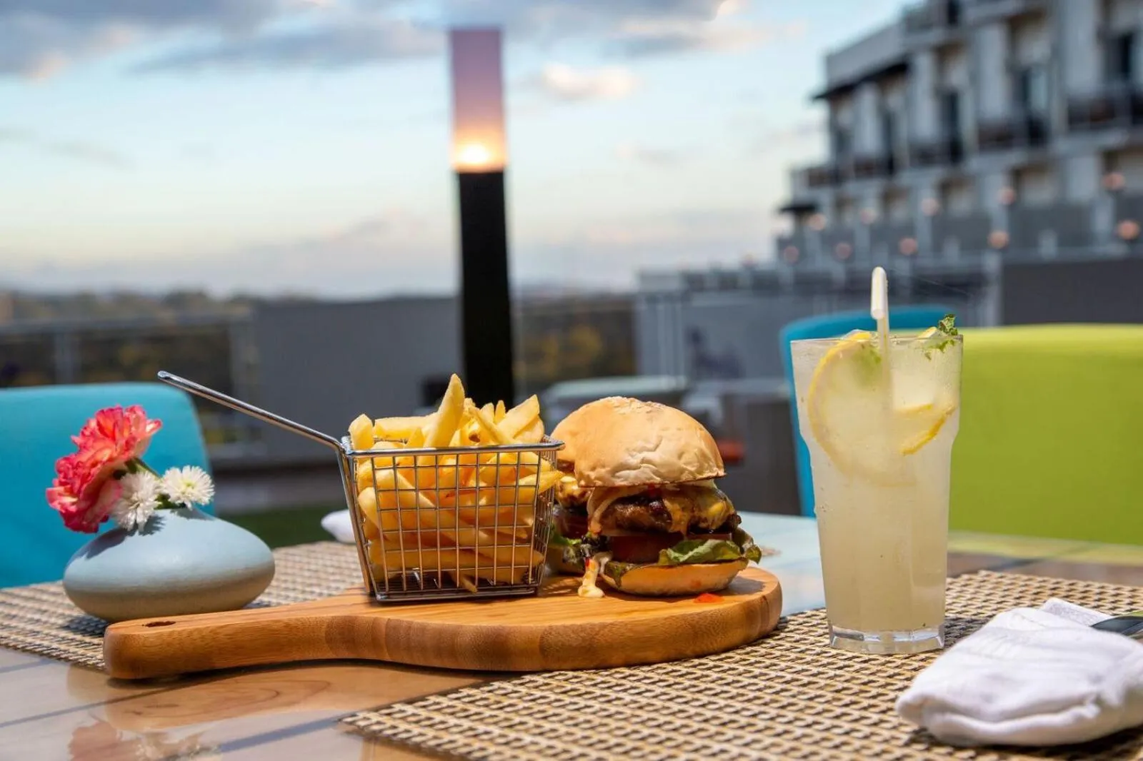 Restaurant/places to eat in Amaryllis Hotel Blantyre