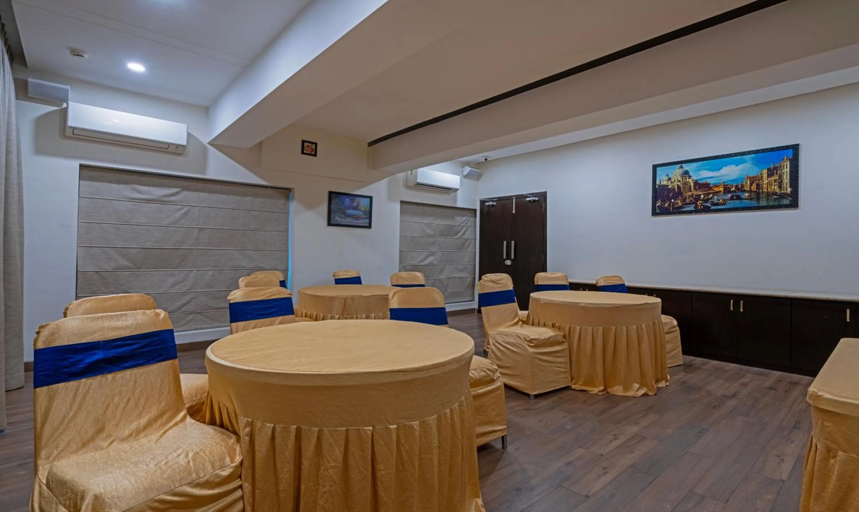 Banquet/Function facilities in Treebo Acsys, Gachibowli