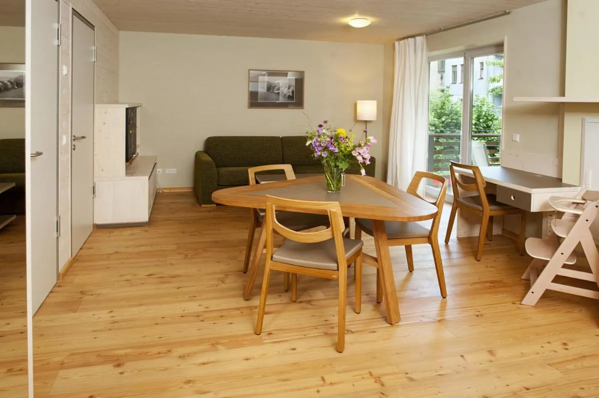 Dining area in Familienhotel Weimar mit Ferienwohnungen