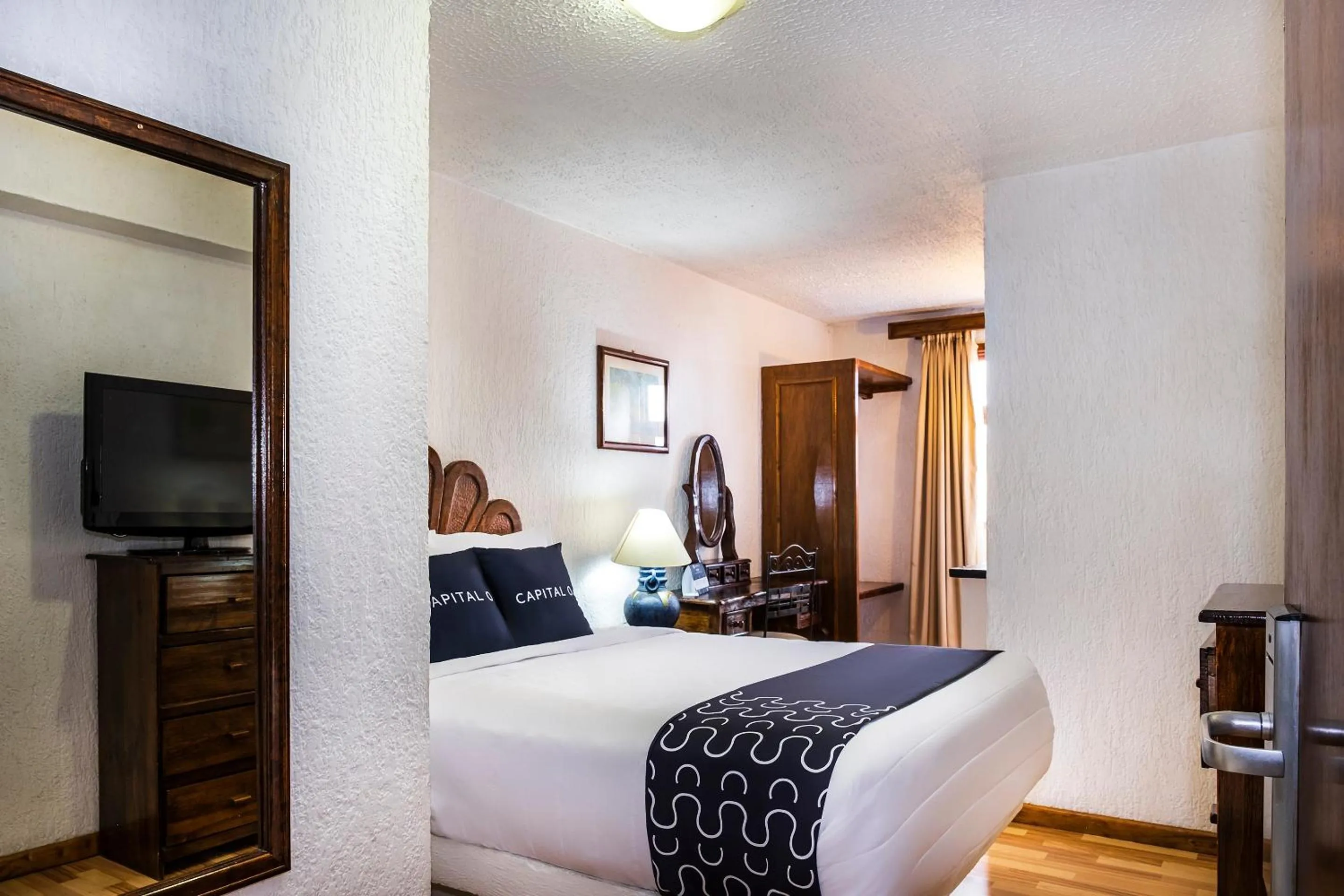 Bedroom, Bed in Capital O Hotel Central, Xalapa