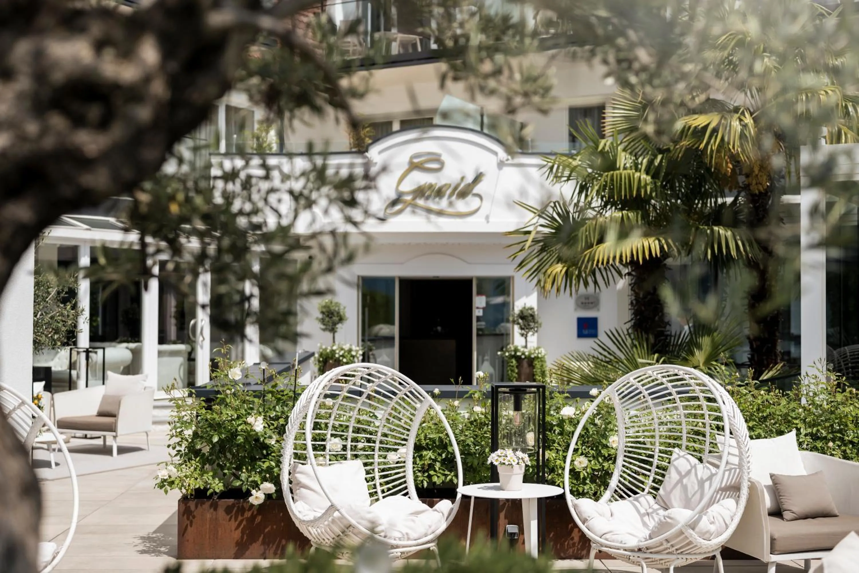 Seating area in Small & Beautiful Hotel Gnaid