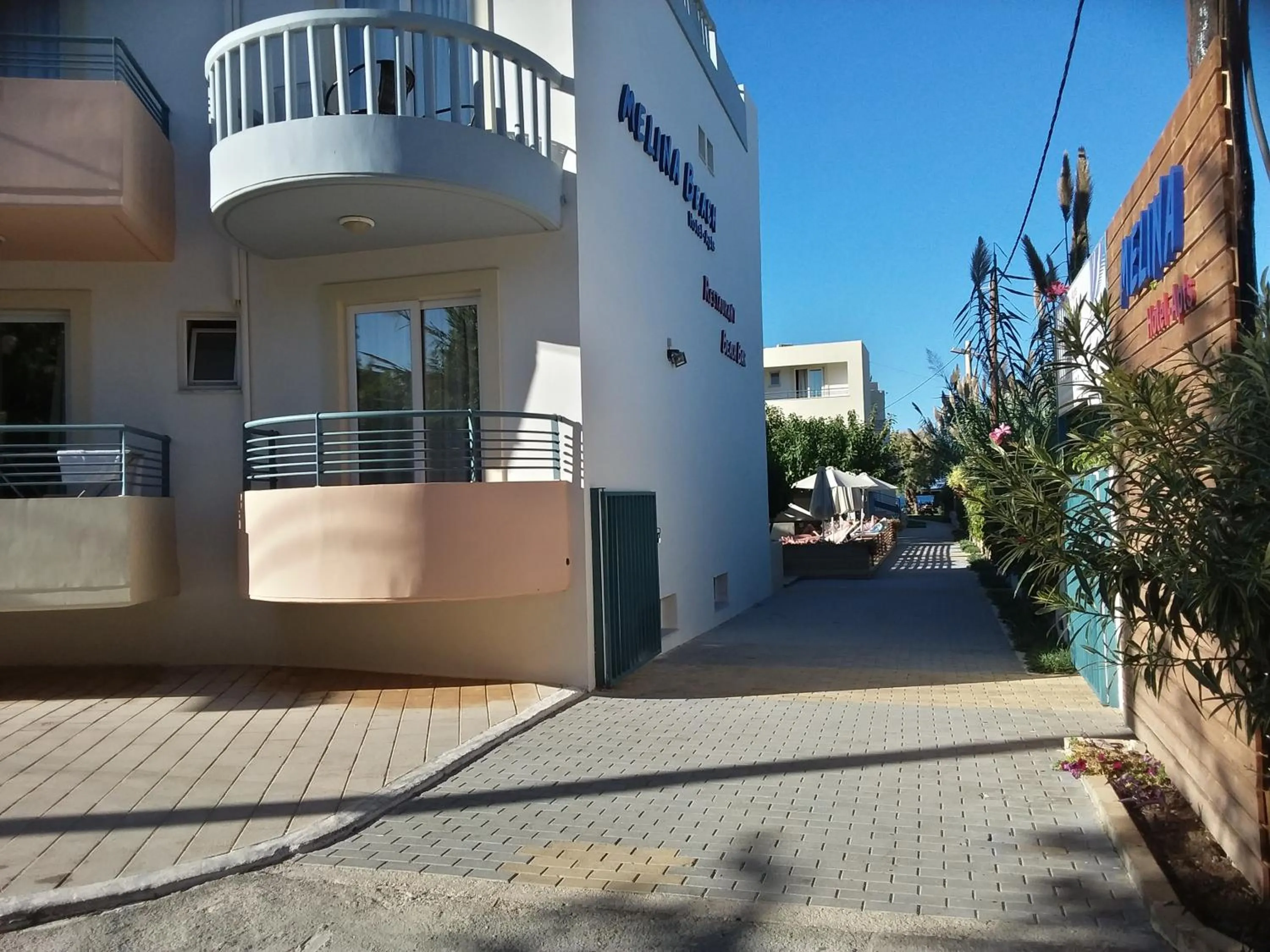 Property building in Melina Beach