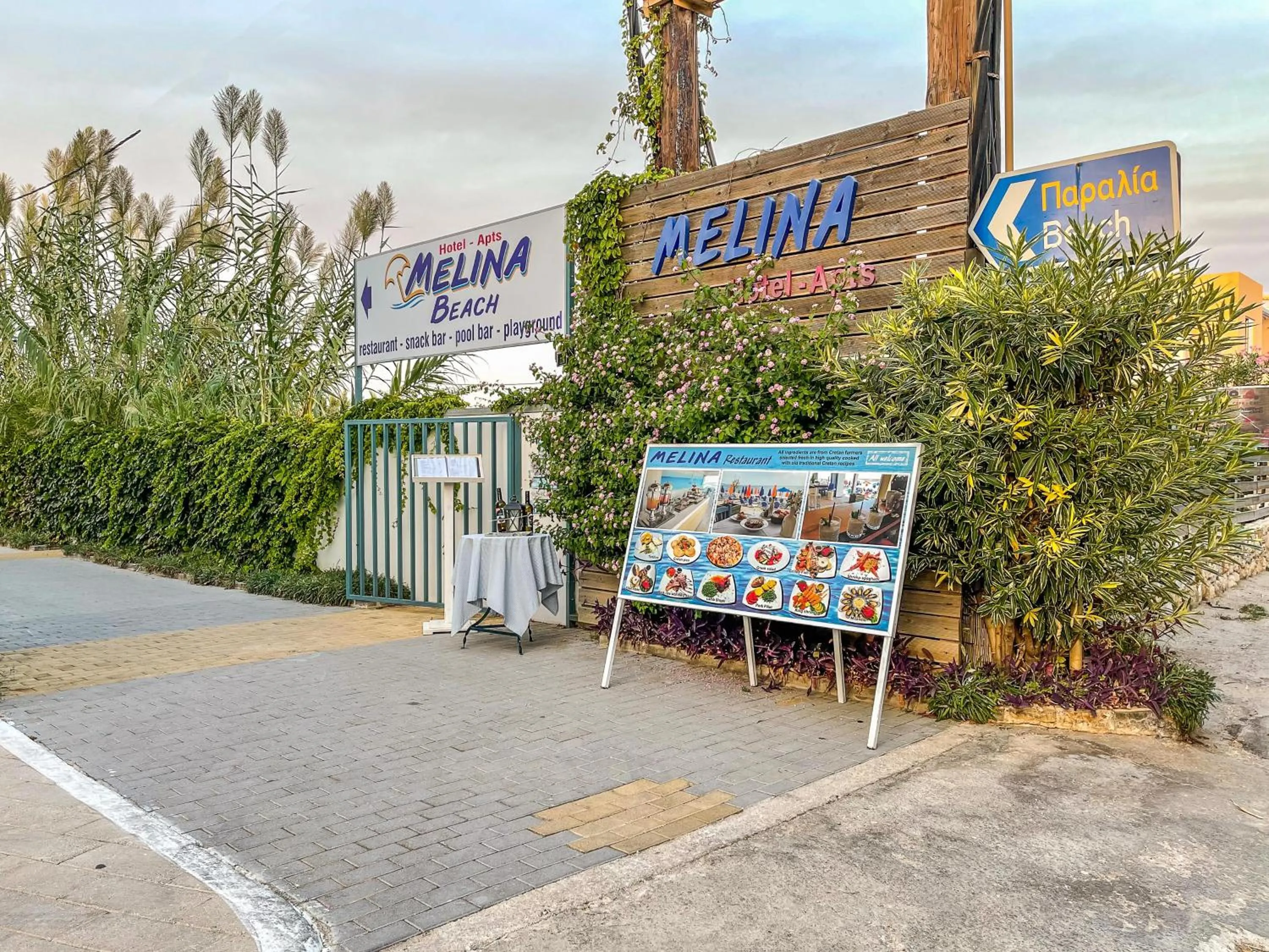 Property building in Melina Beach
