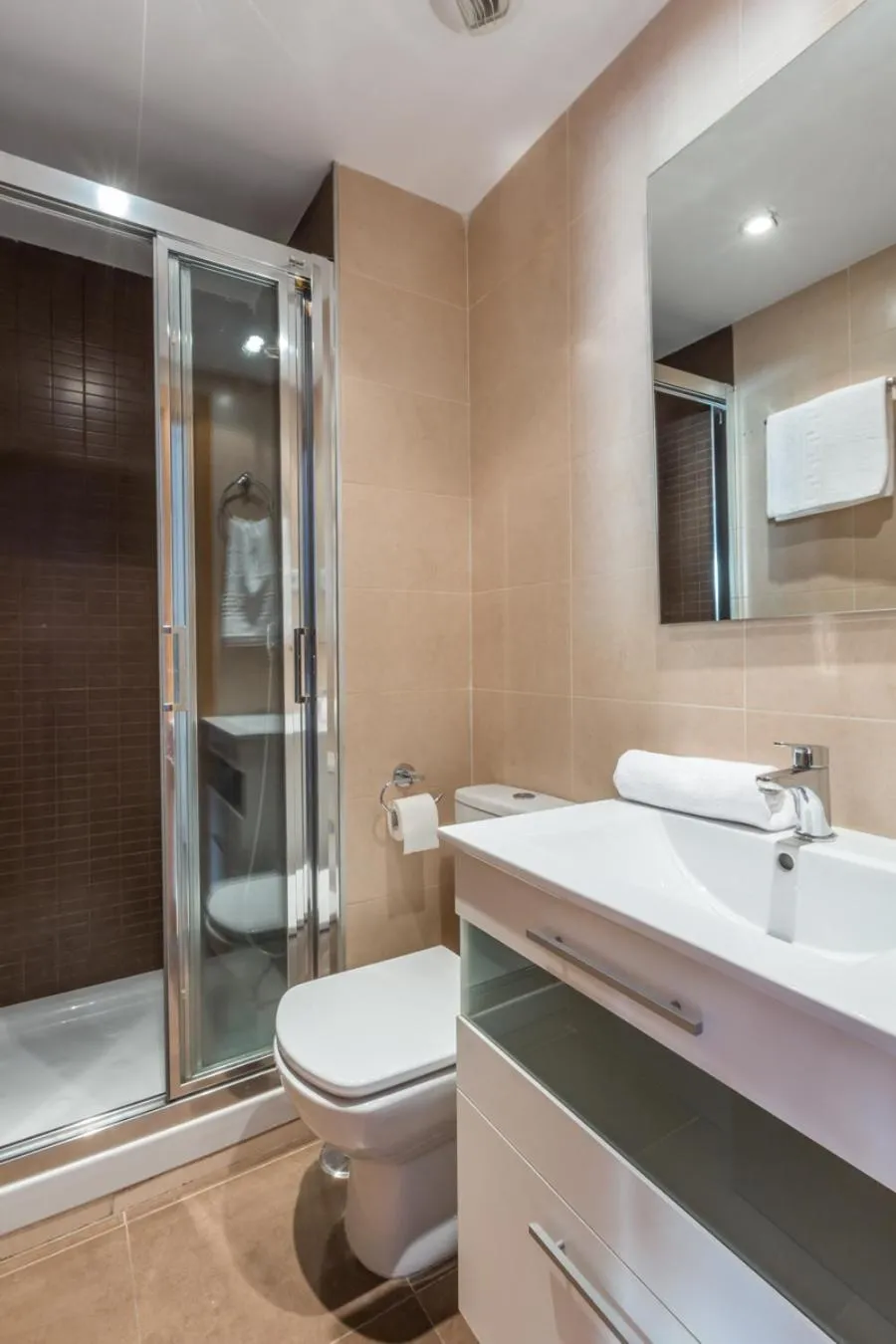 Shower in Horoko Apartments by gaiarooms