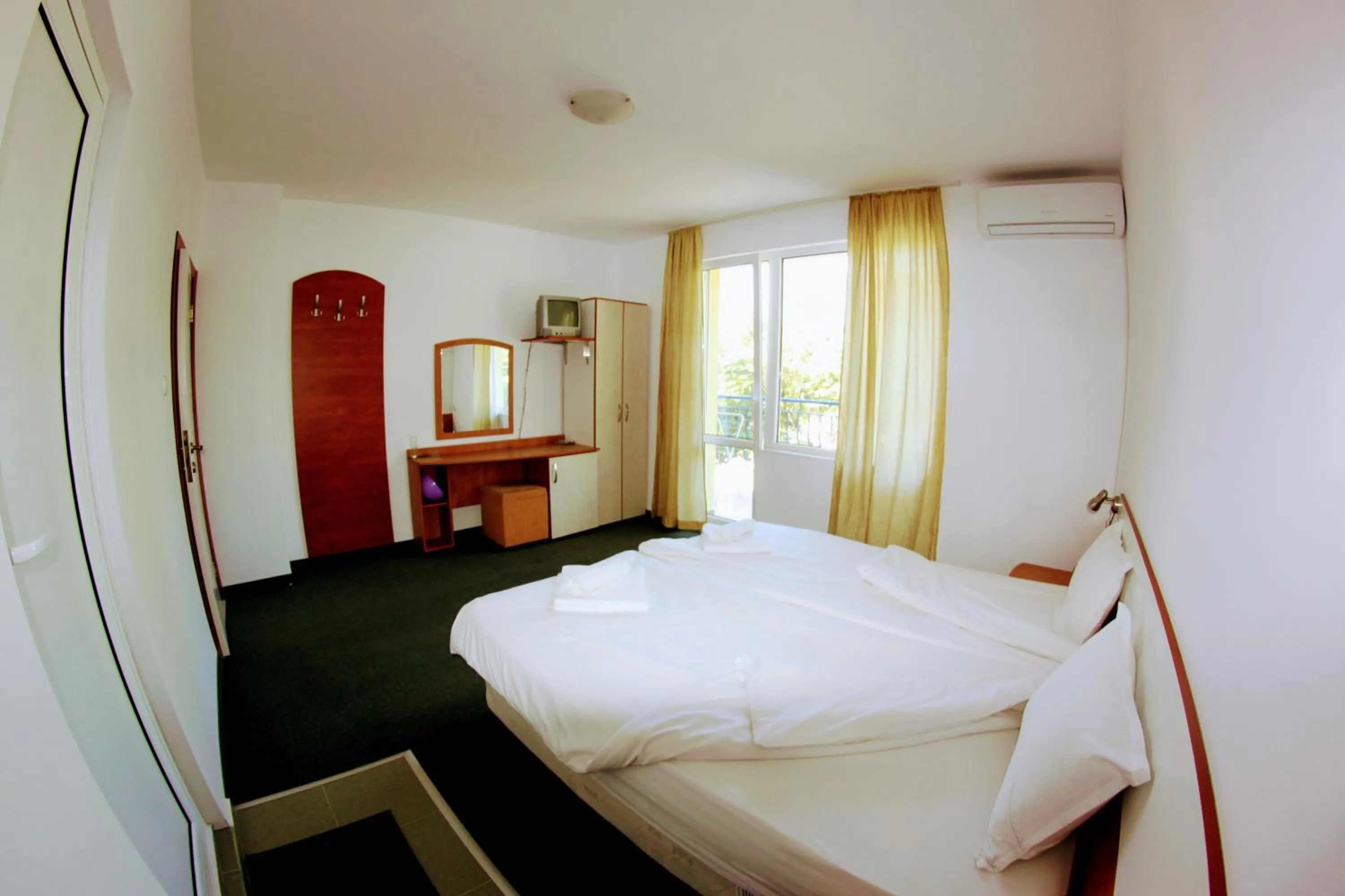 Bed in R&G Hotel