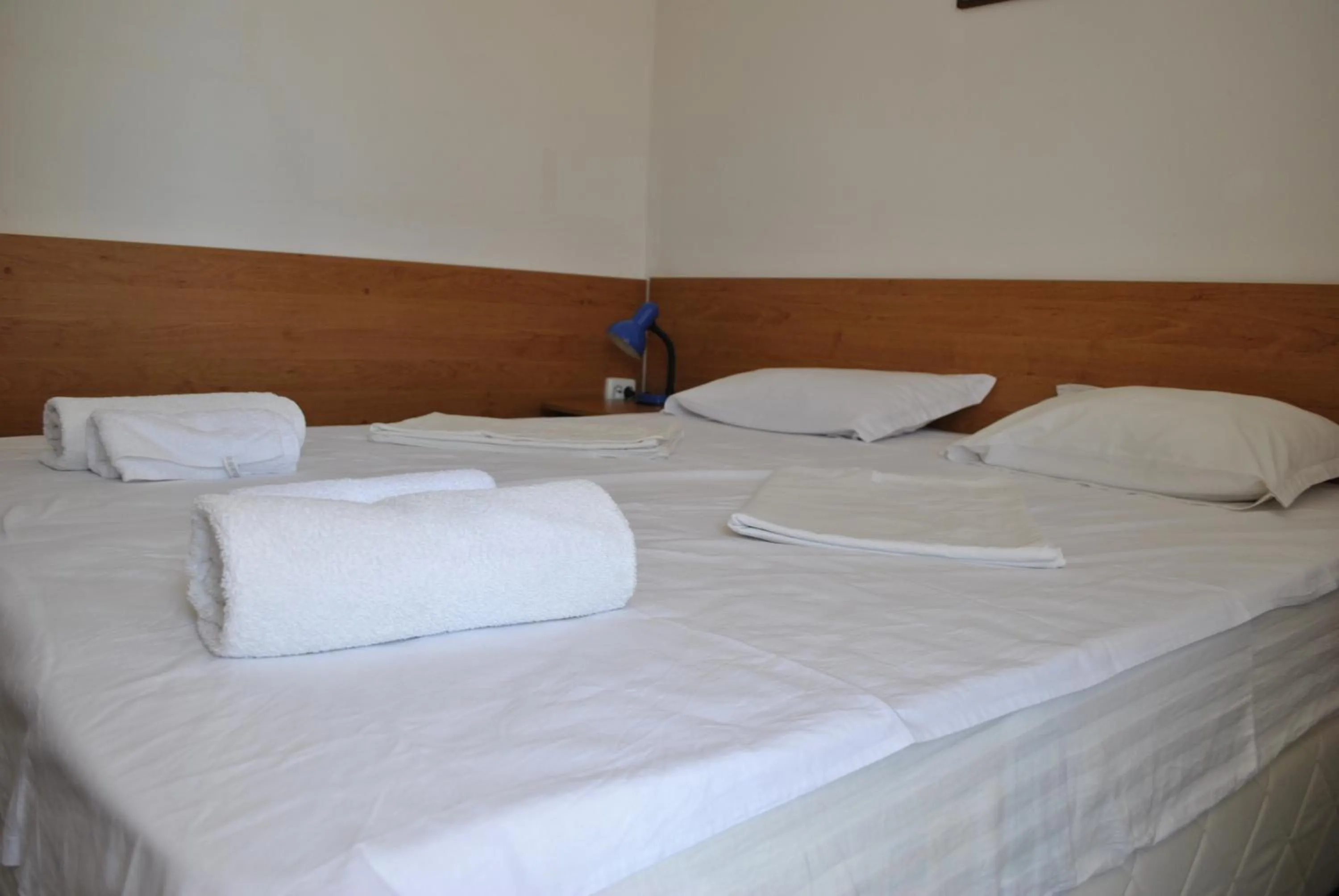 Bed in R&G Hotel