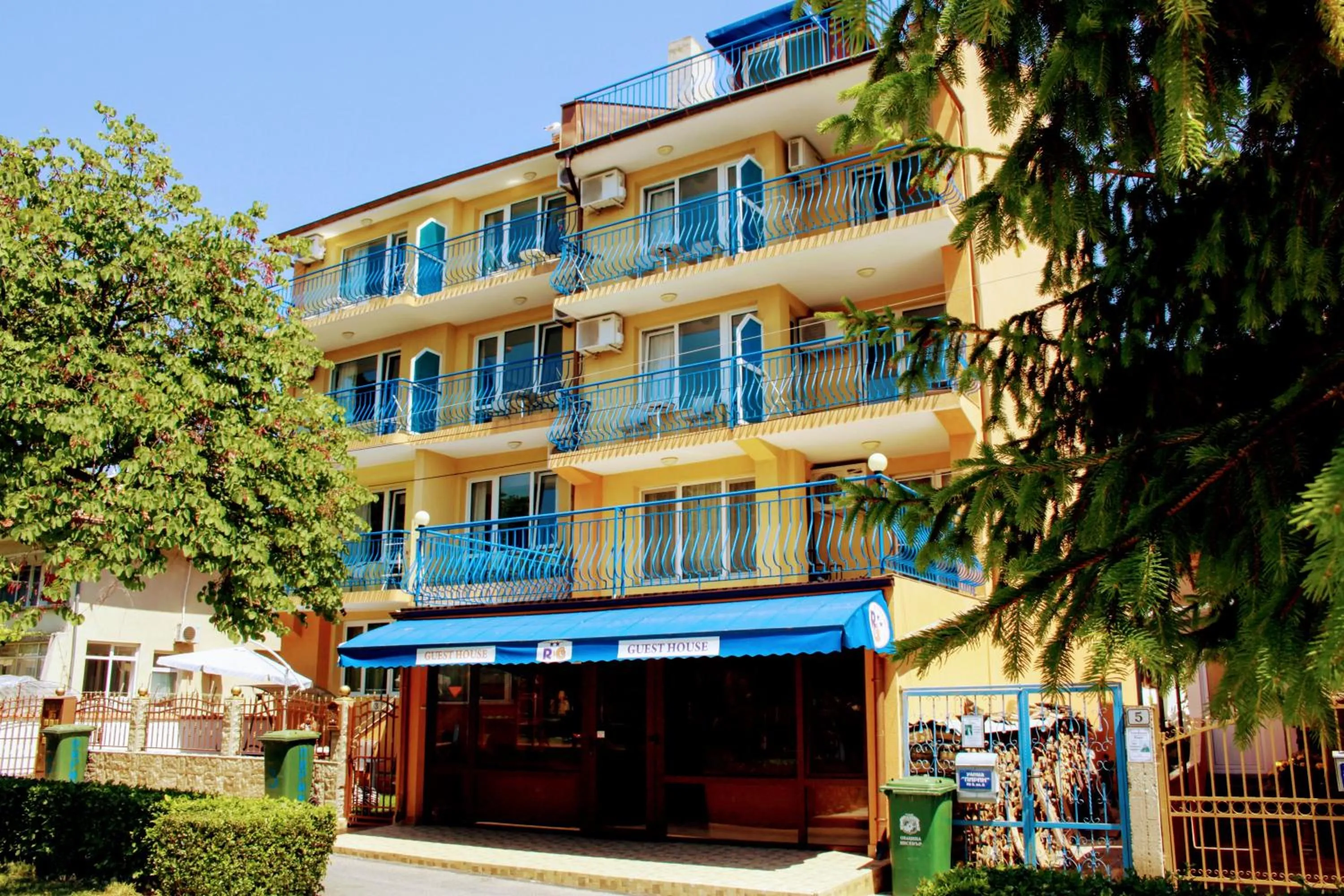 R&G Hotel