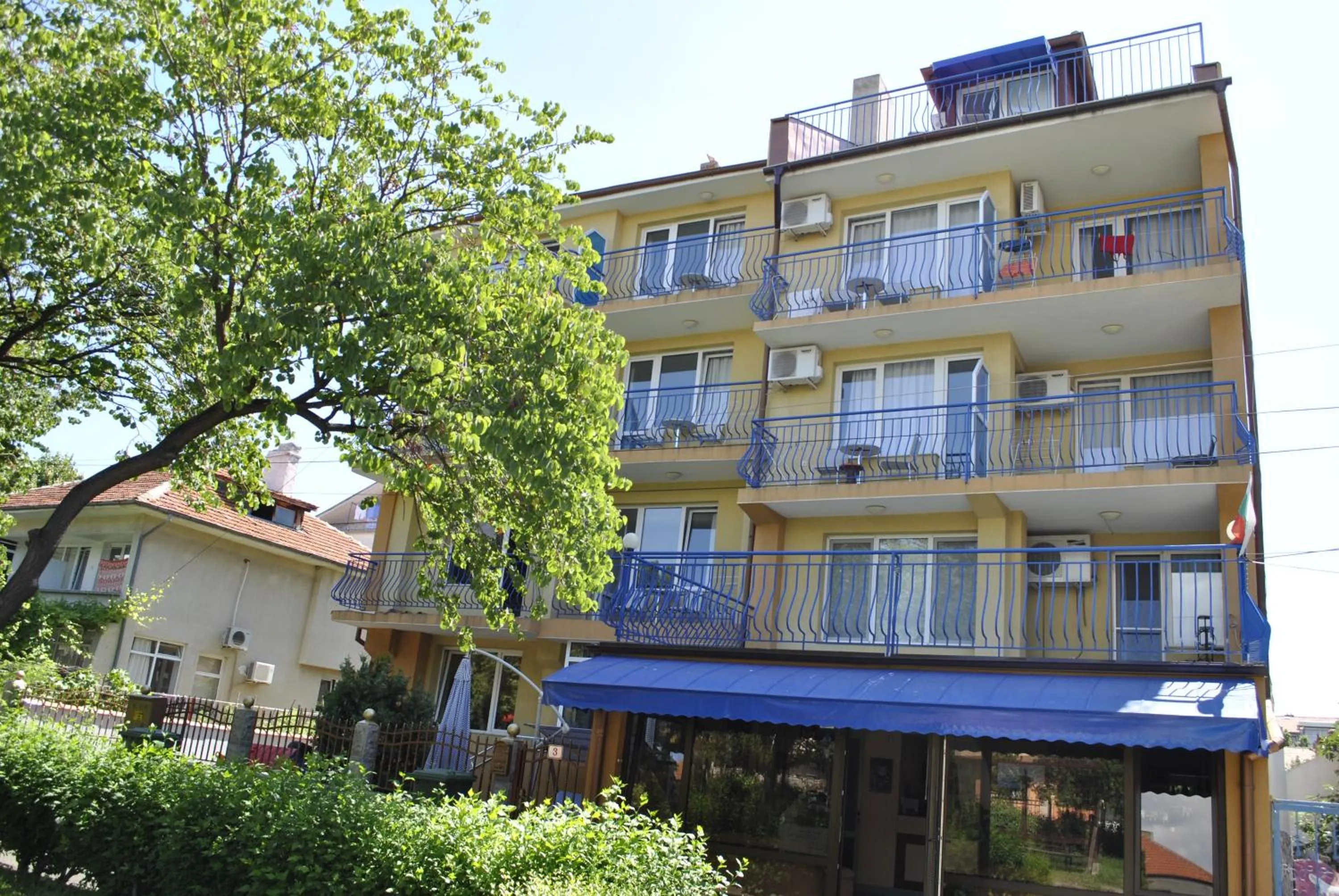 R&G Hotel
