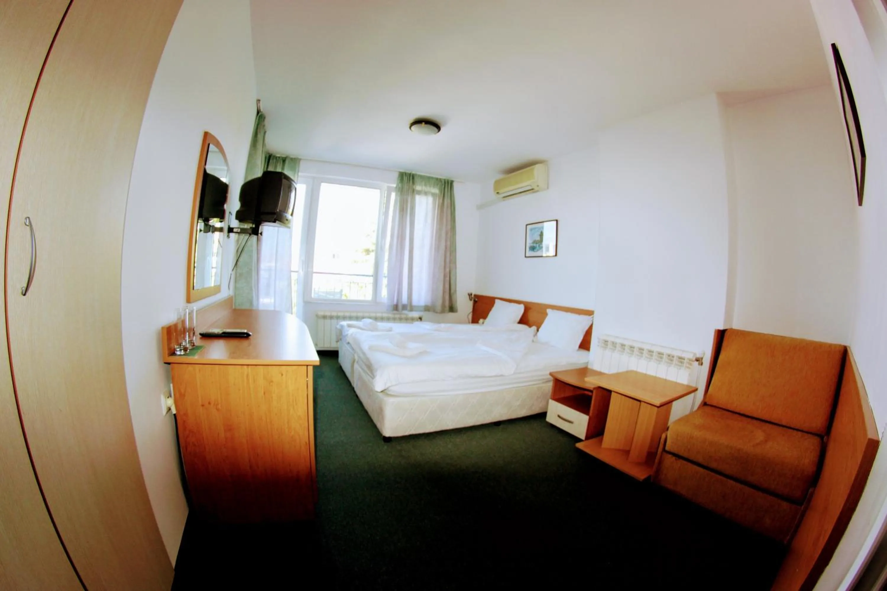 Bed in R&G Hotel