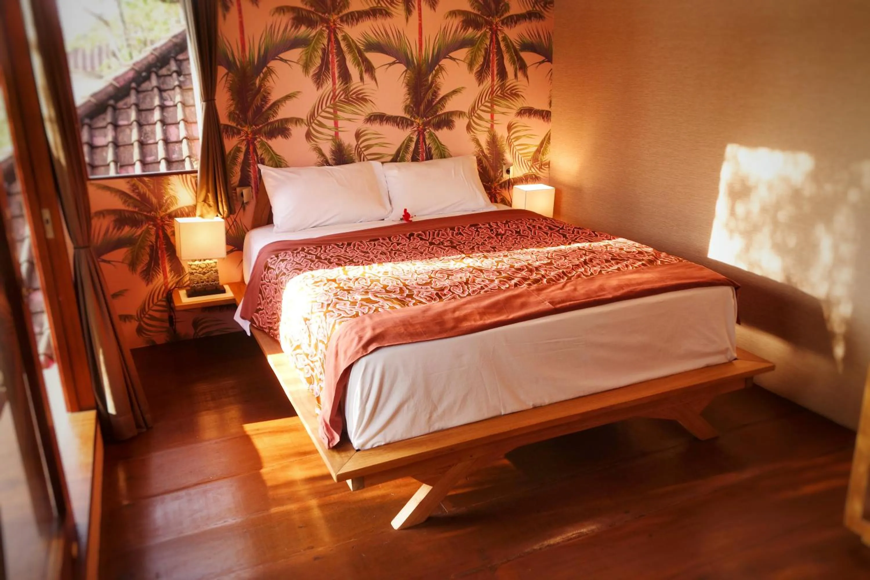 Bed in Petit Tree