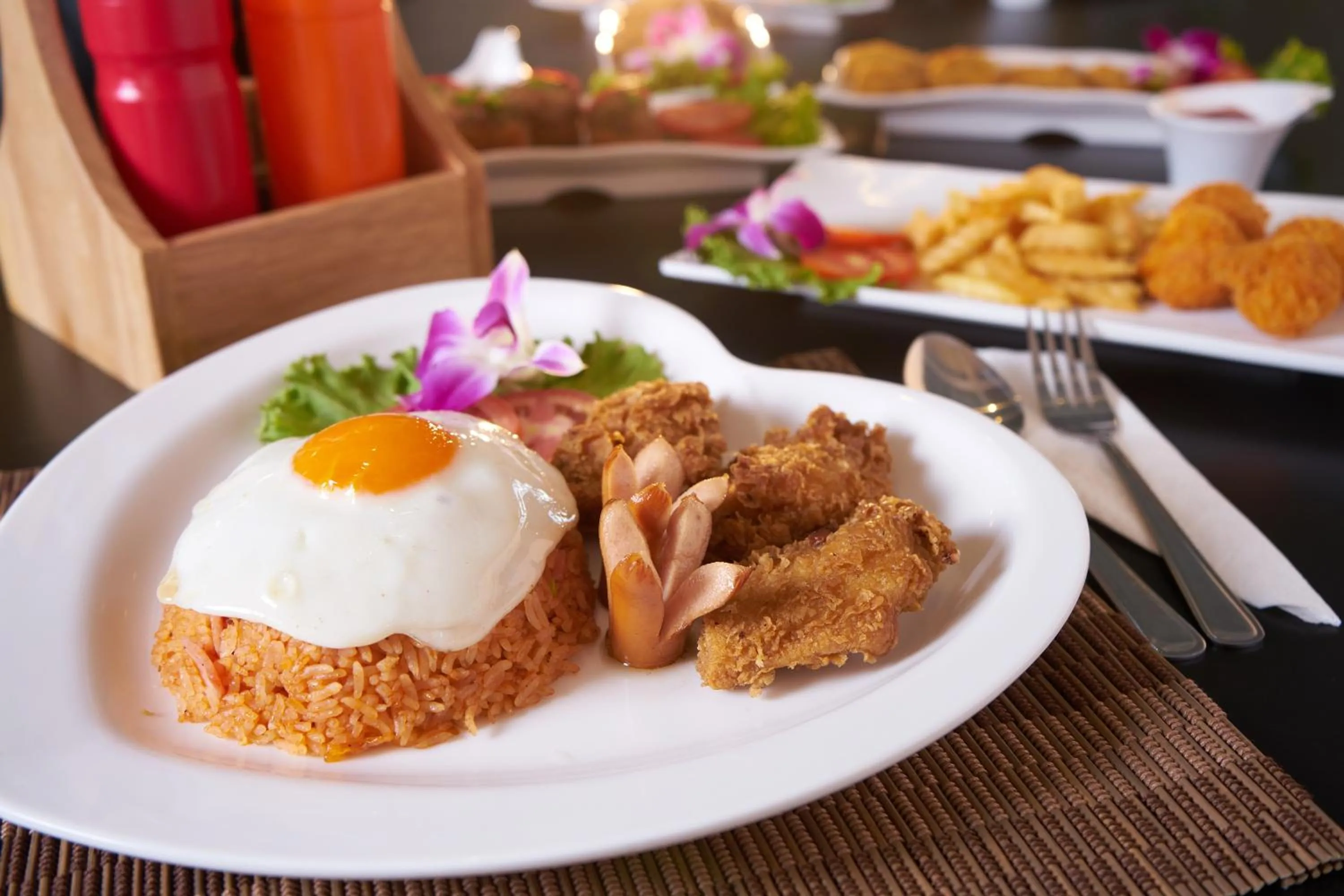 Meals in Sabai Place Donmueang Airport