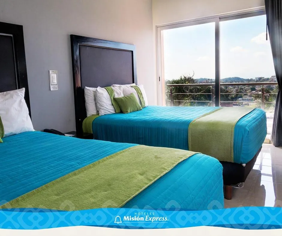 Bed in Hotel Misión Express Xalapa