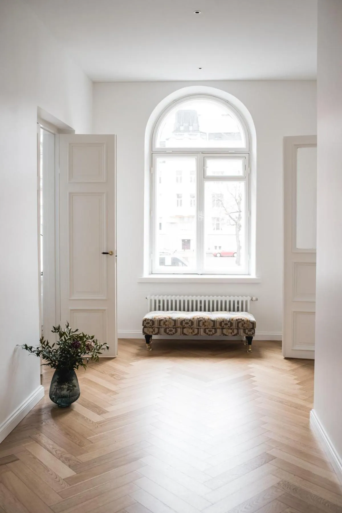 Seating area in Bob W Helsinki Ullanlinna