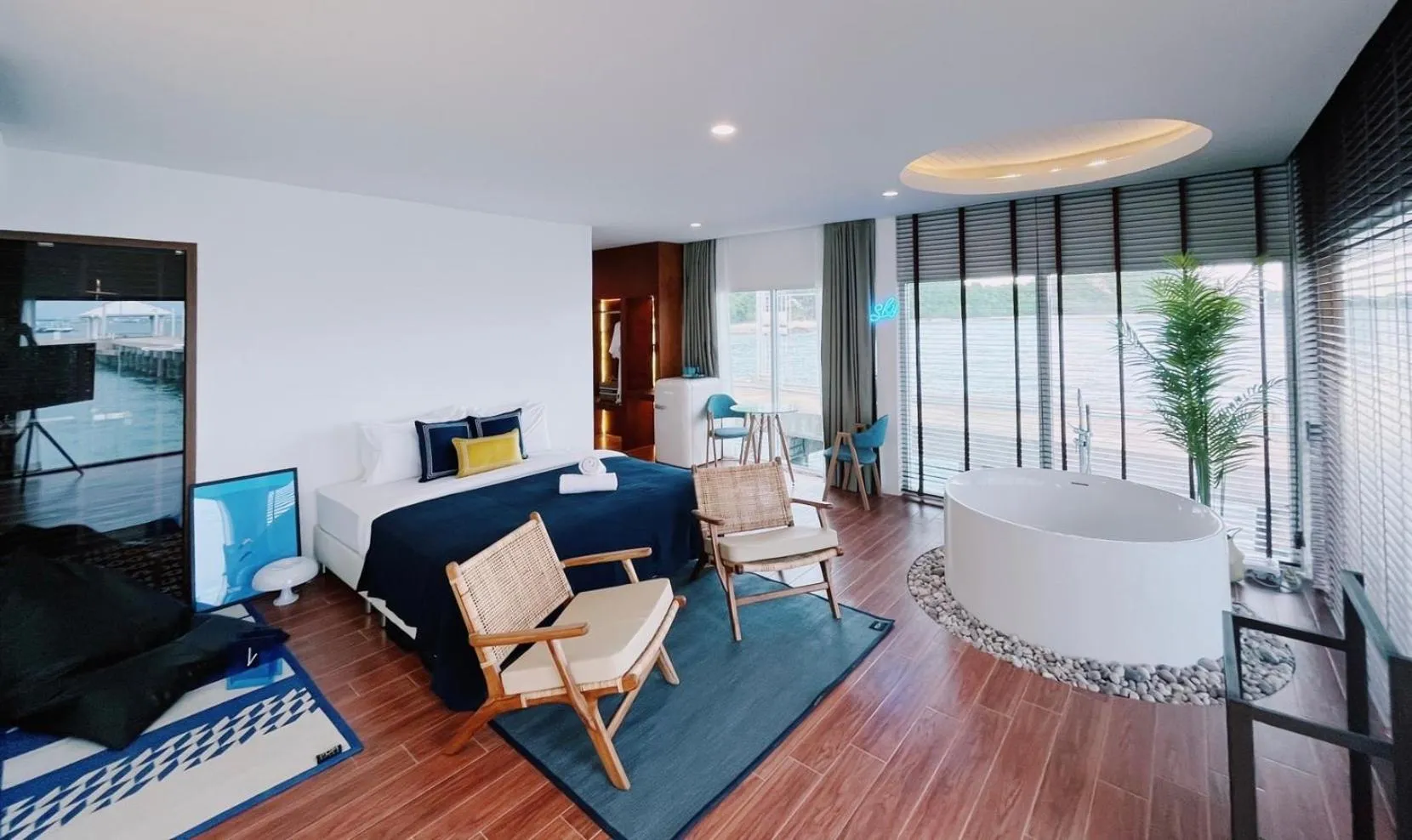 Bedroom in Rimtalay Resort Koh Larn