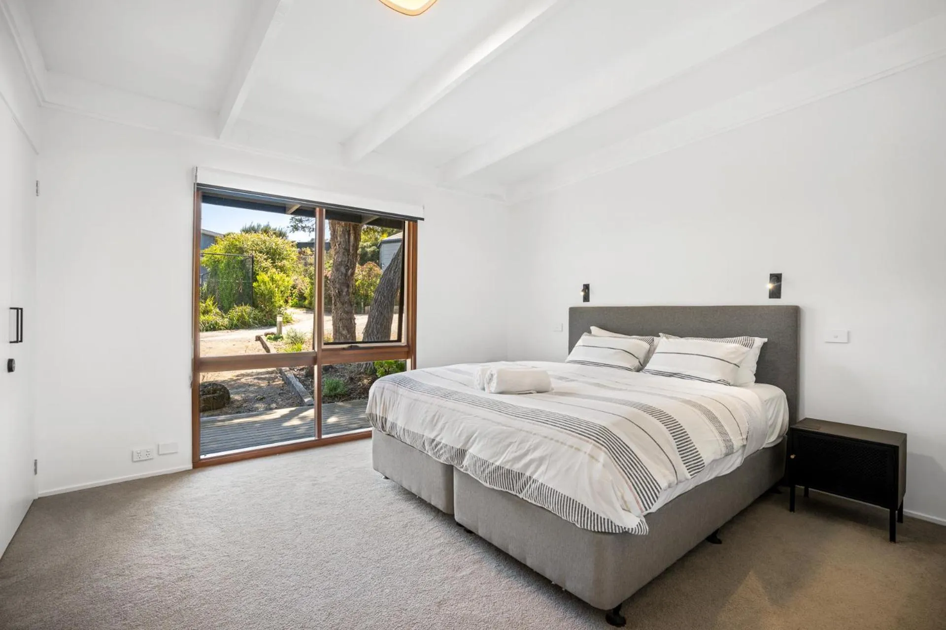 Bed in Aireys Inlet Getaway