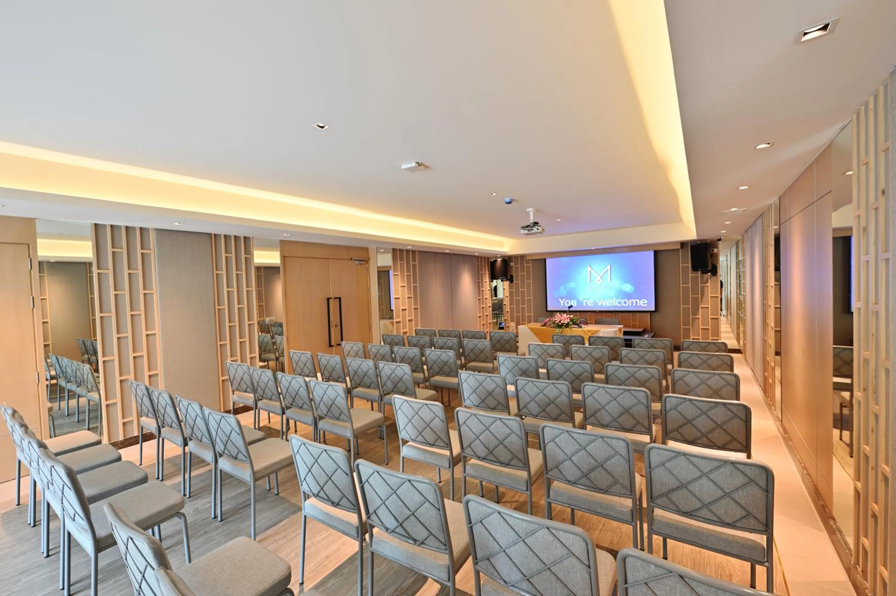 Meeting/conference room in M Pattaya Hotel - SHA Extra Plus