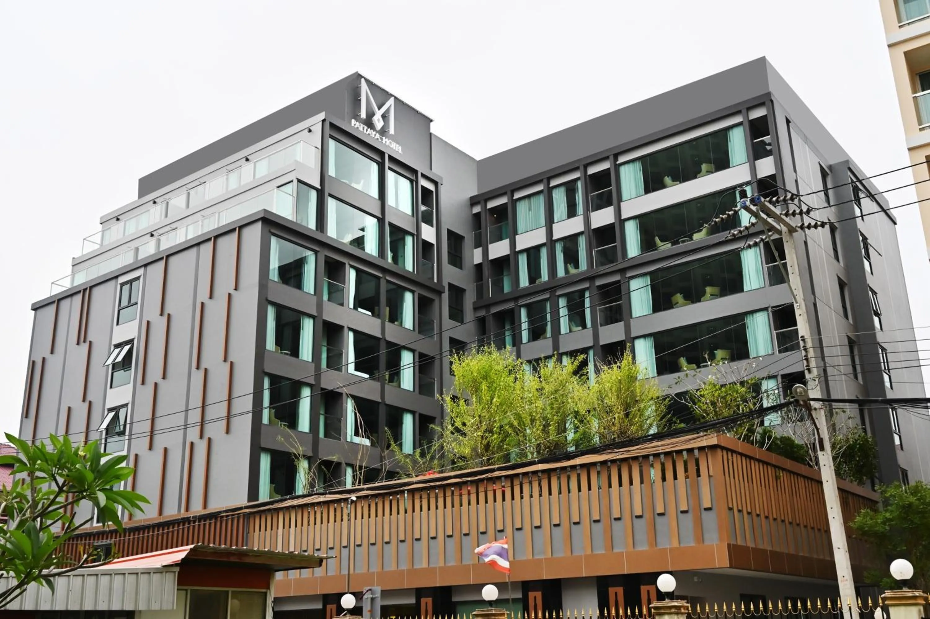 Facade/entrance in M Pattaya Hotel - SHA Extra Plus