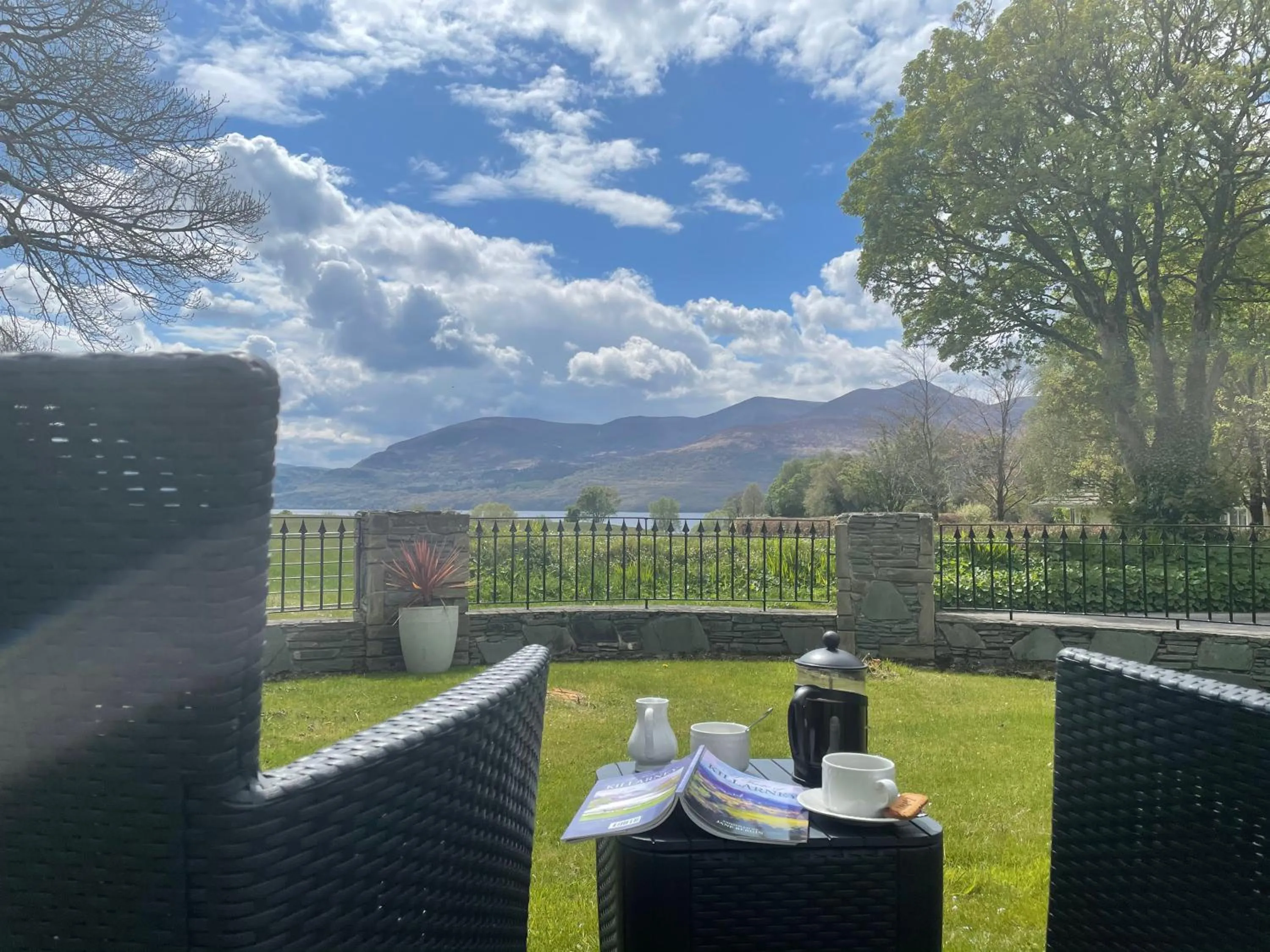 Natural landscape in Loch Lein Country House