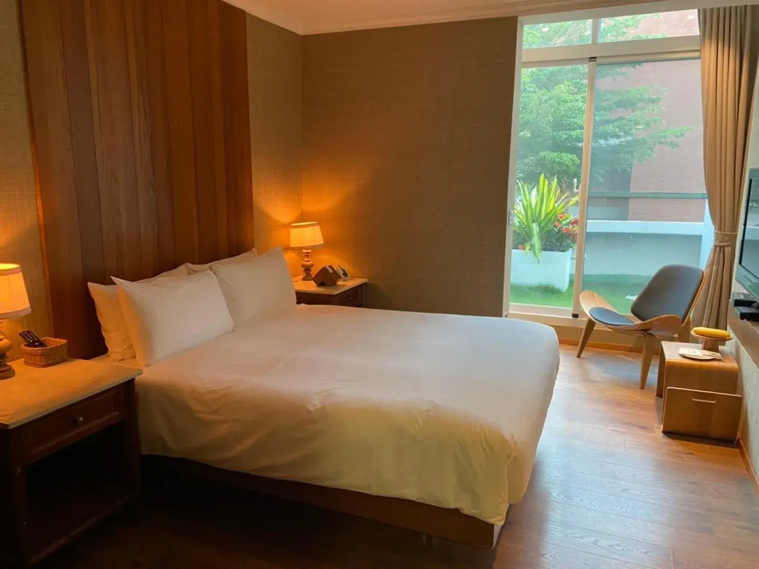 Bed in Sunset Beach Resort Bed in Sunset Beach Resort