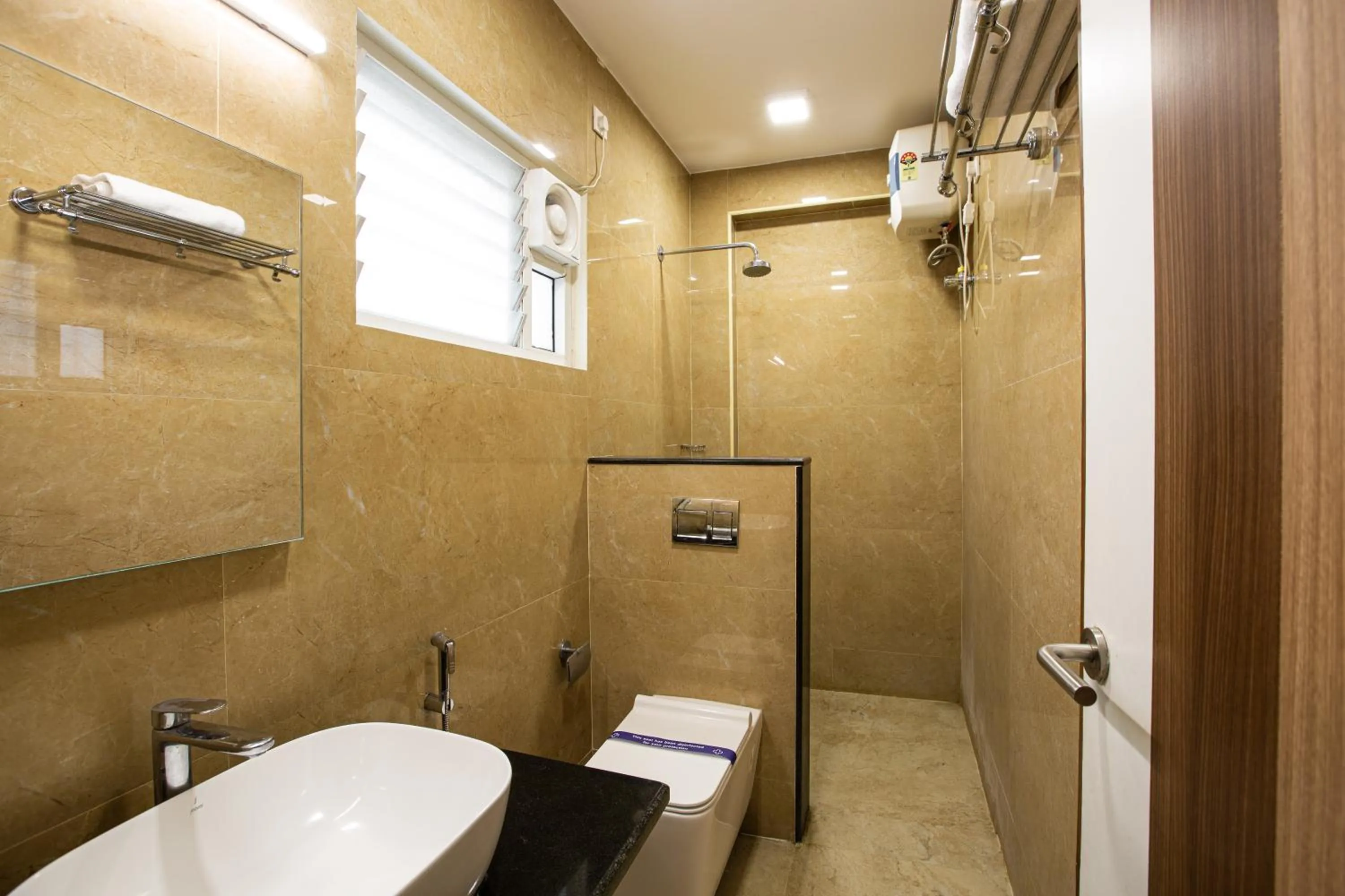 Bathroom in Santhoshpuri