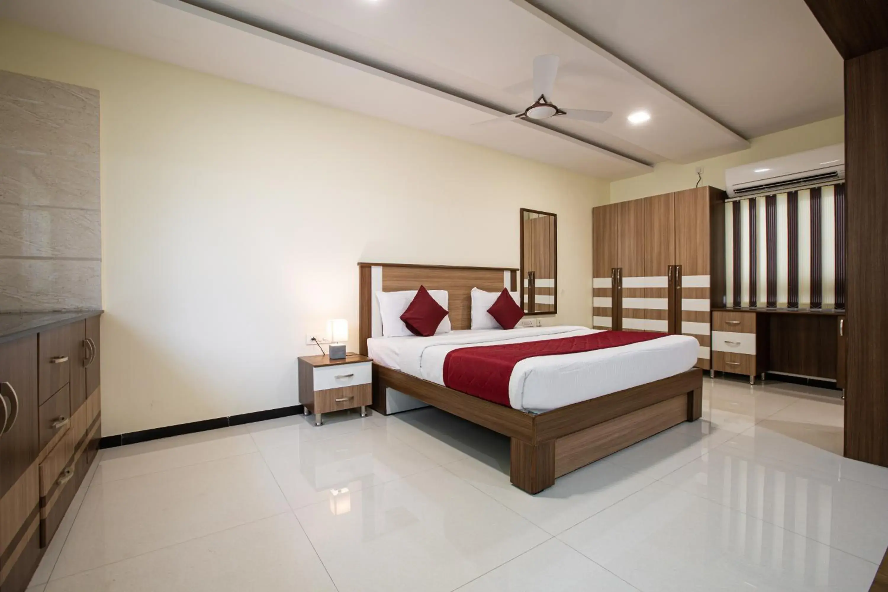 Deluxe Double Room - single occupancy in Santhoshpuri Deluxe Double Room - single occupancy in Santhoshpuri