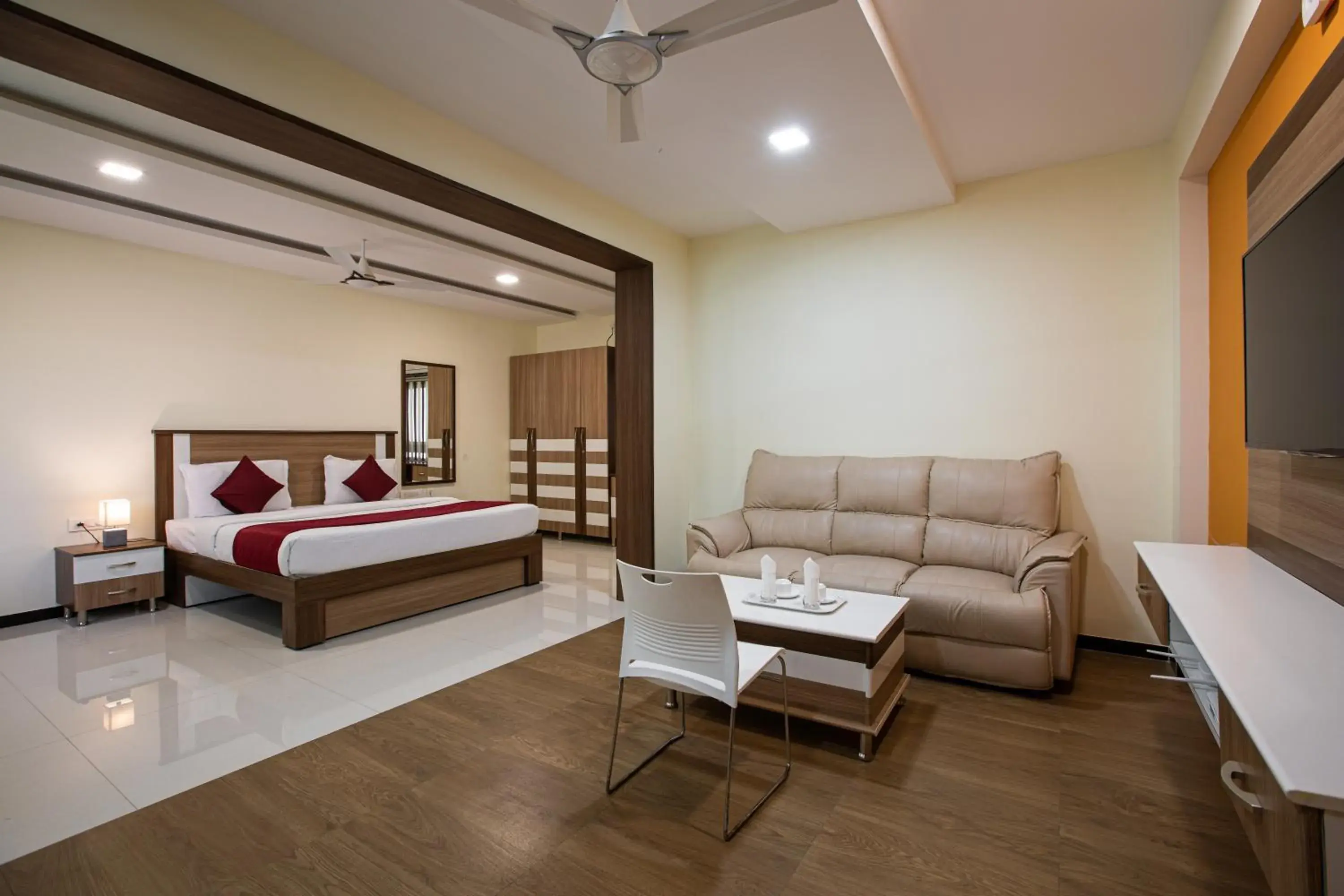 Photo of the whole room, Bed in Santhoshpuri Photo of the whole room, Bed in Santhoshpuri