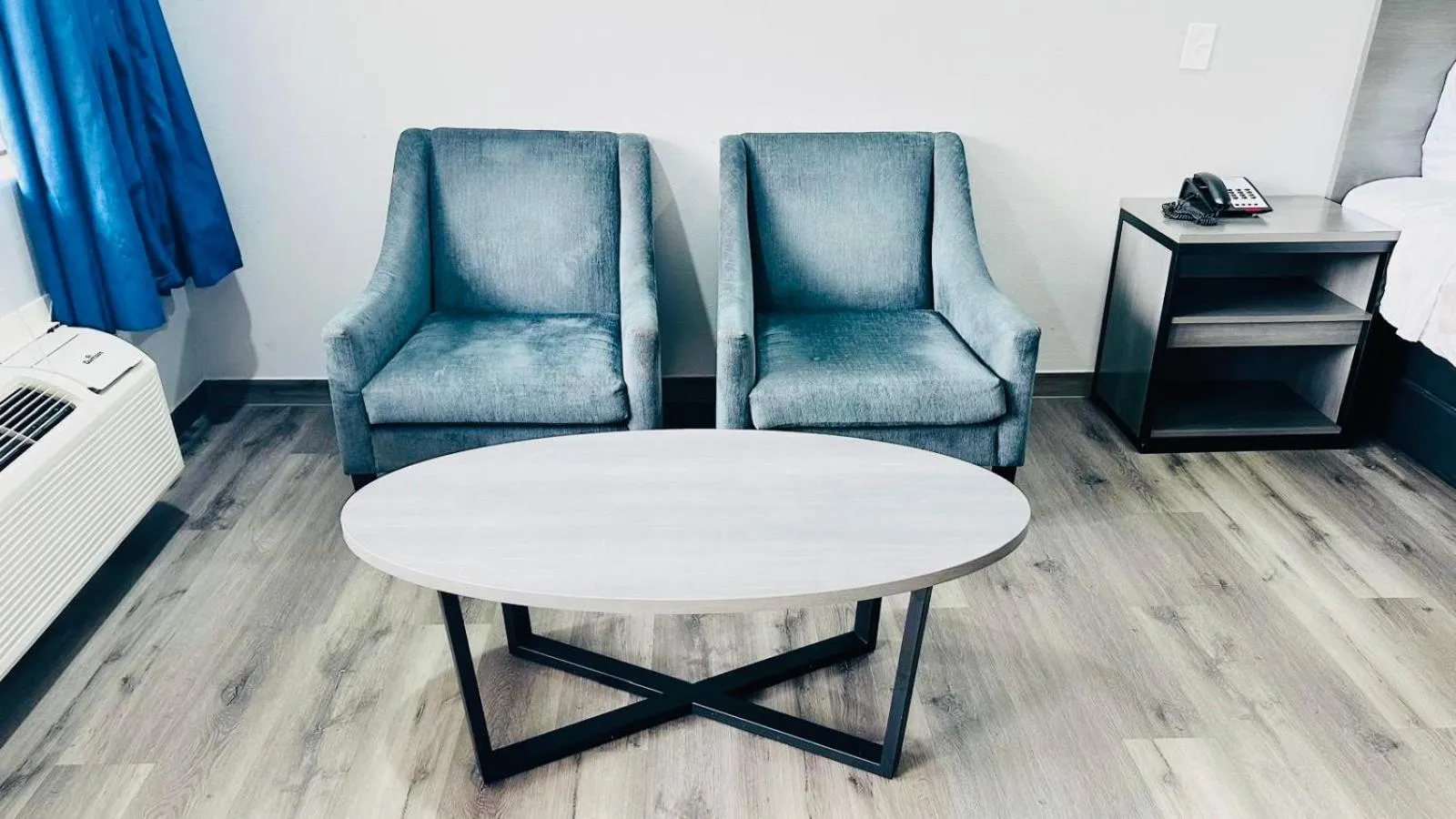 Seating area in Executive Inn and Suites Houston