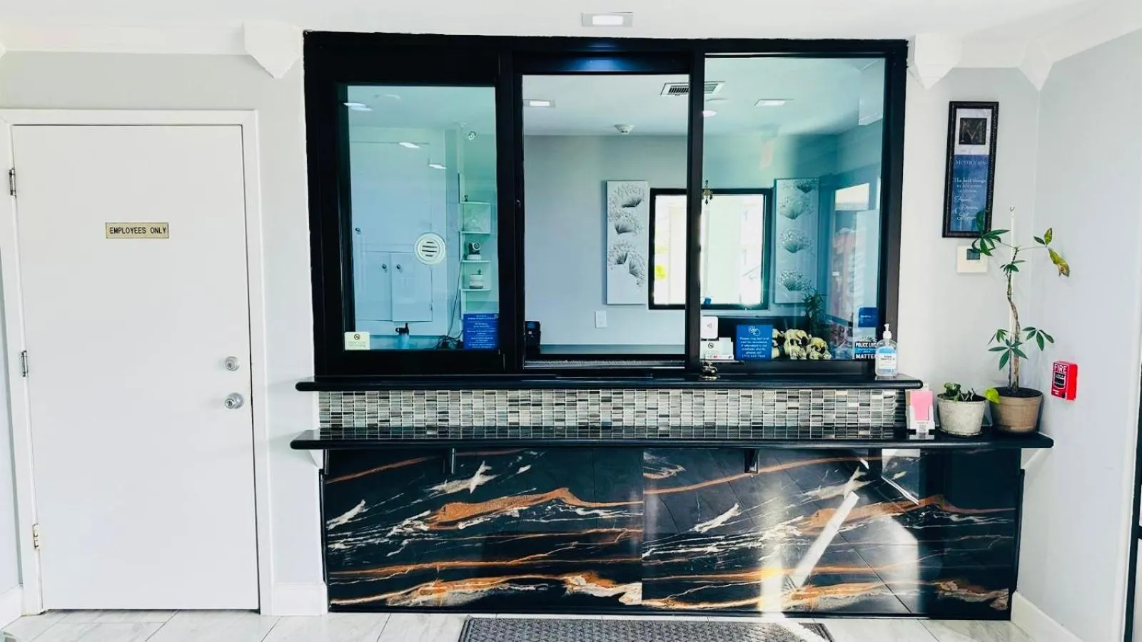 Lobby or reception in Executive Inn and Suites Houston