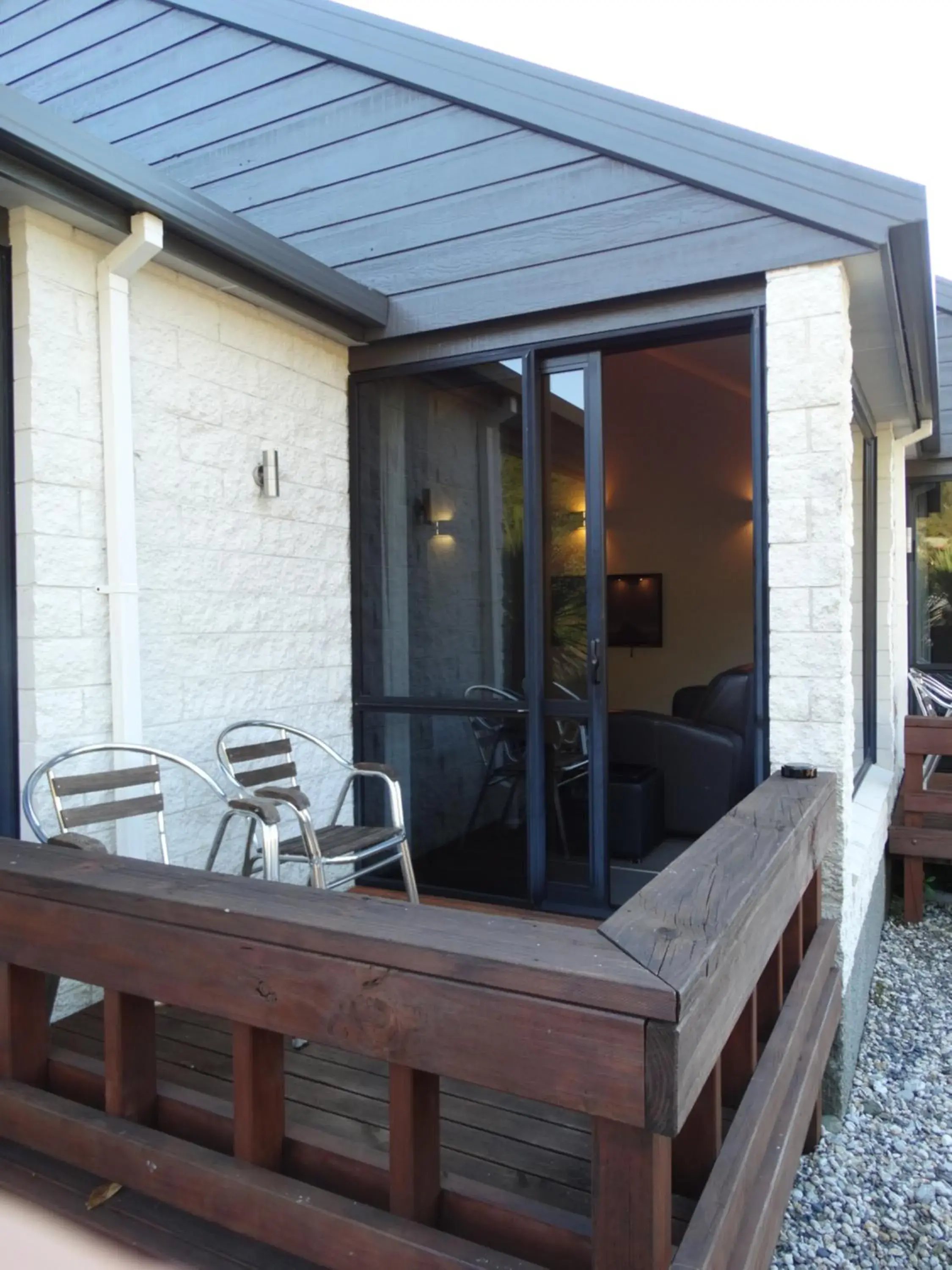 Studio with Balcony in Alpine Glacier Motel Studio with Balcony in Alpine Glacier Motel