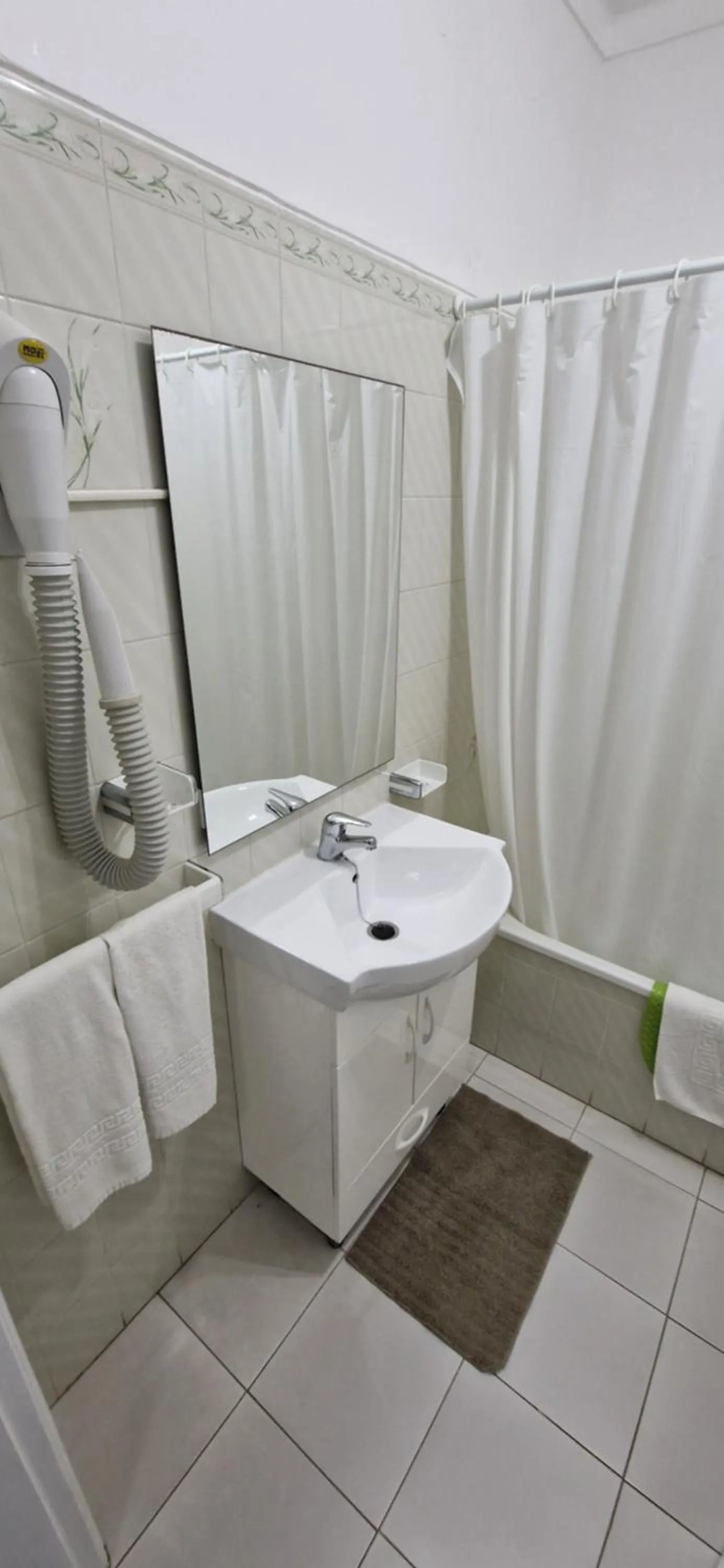 Toilet in Hotel Apartamento Praia Azul