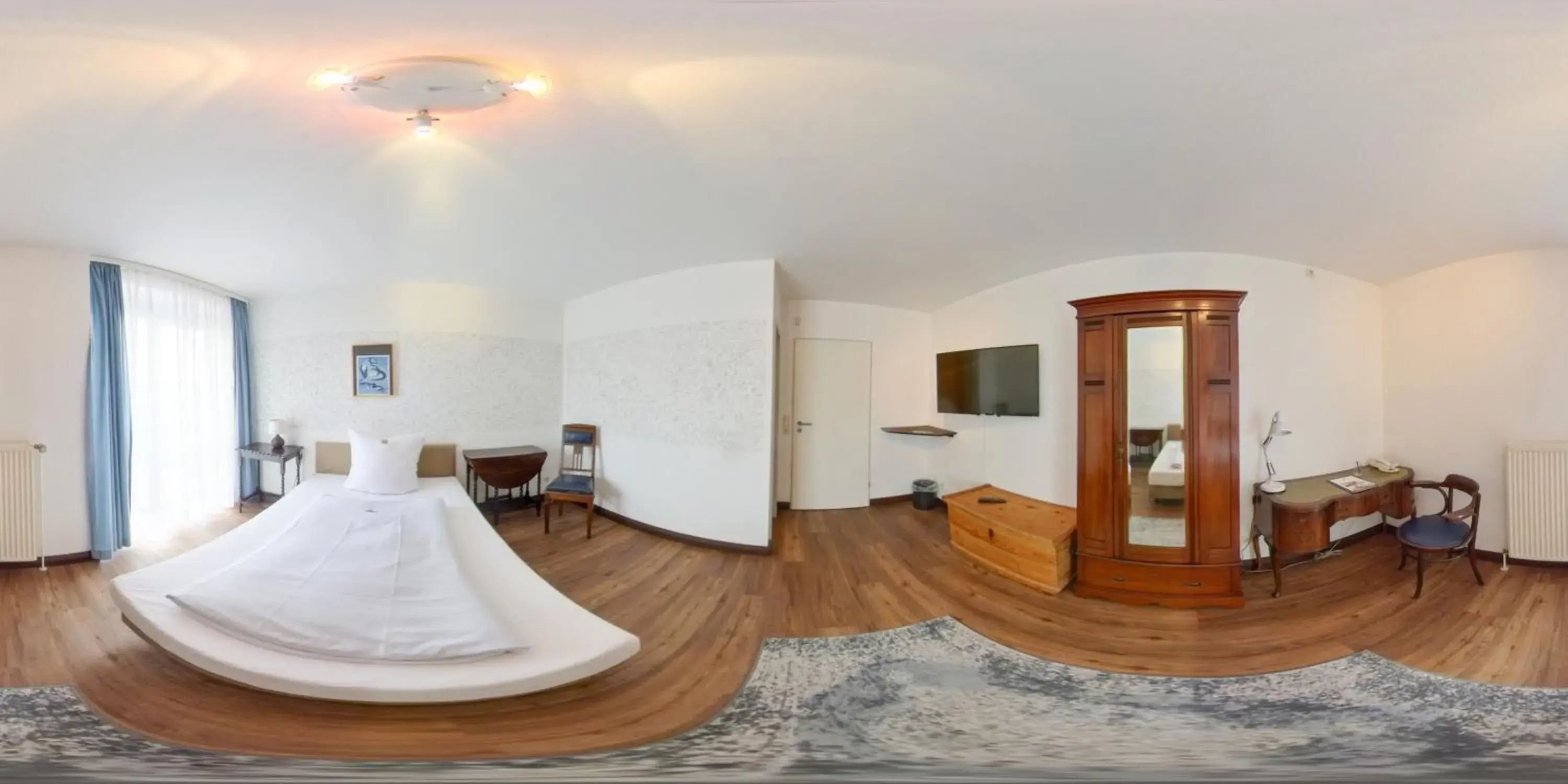 Single Room with Bathroom - single occupancy in Hotel Am Kamp Single Room with Bathroom - single occupancy in Hotel Am Kamp