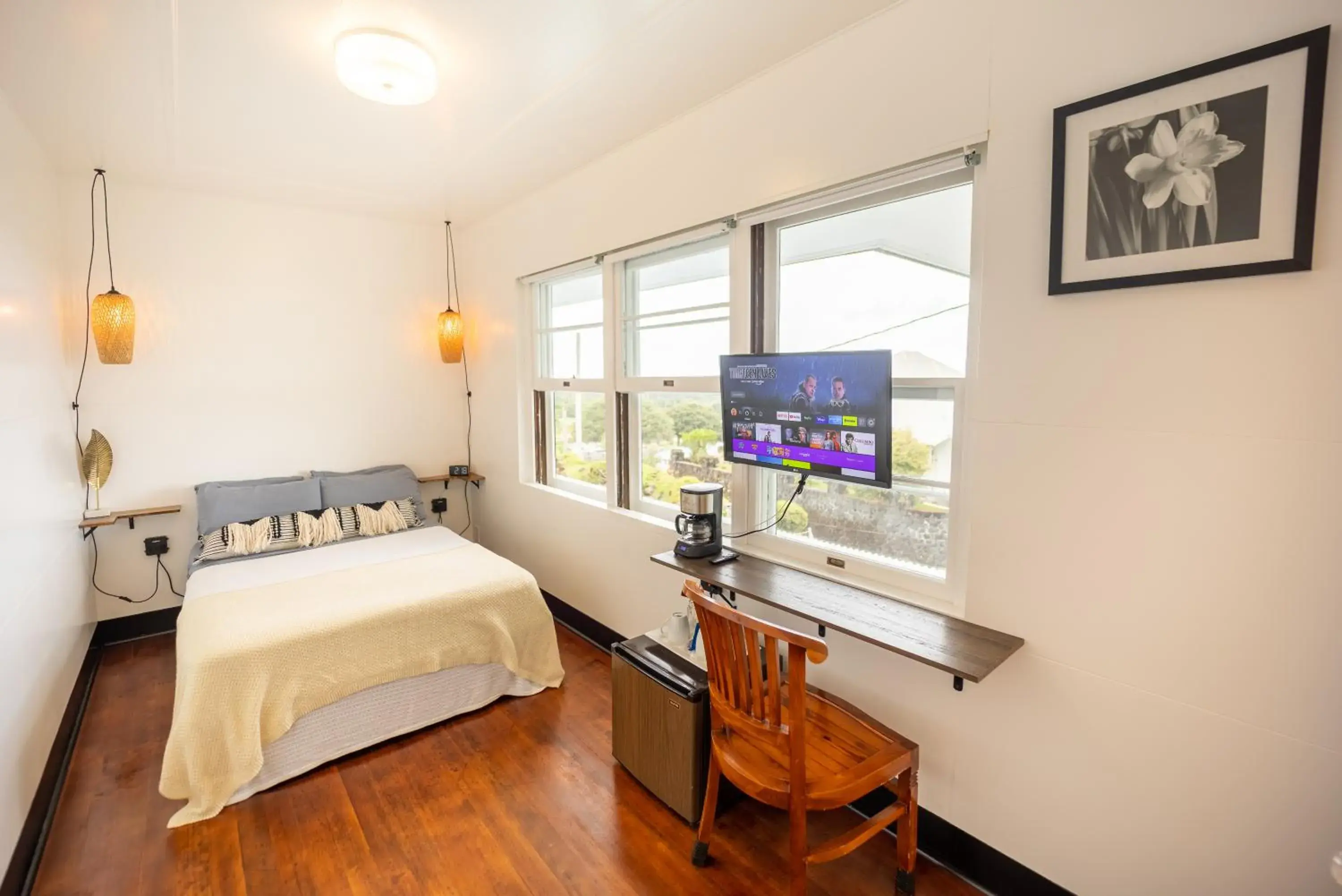 Budget Double Room in Hilltop Legacy Vacation Rental Budget Double Room in Hilltop Legacy Vacation Rental