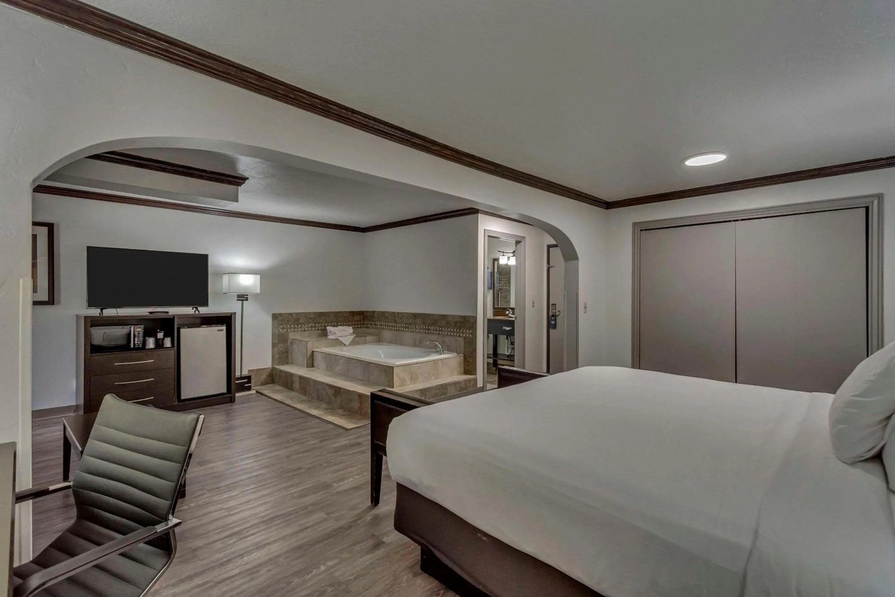Bedroom, Bed in Park Inn by Radisson, Salt Lake City-Midvale