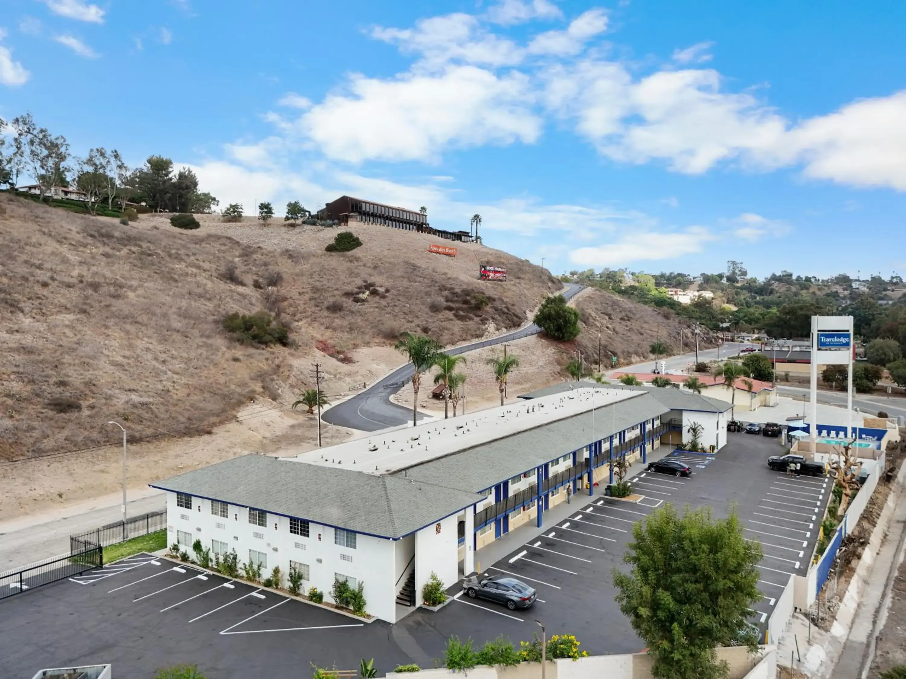 Property building in Travelodge by Wyndham Fairplex Pomona Property building in Travelodge by Wyndham Fairplex Pomona