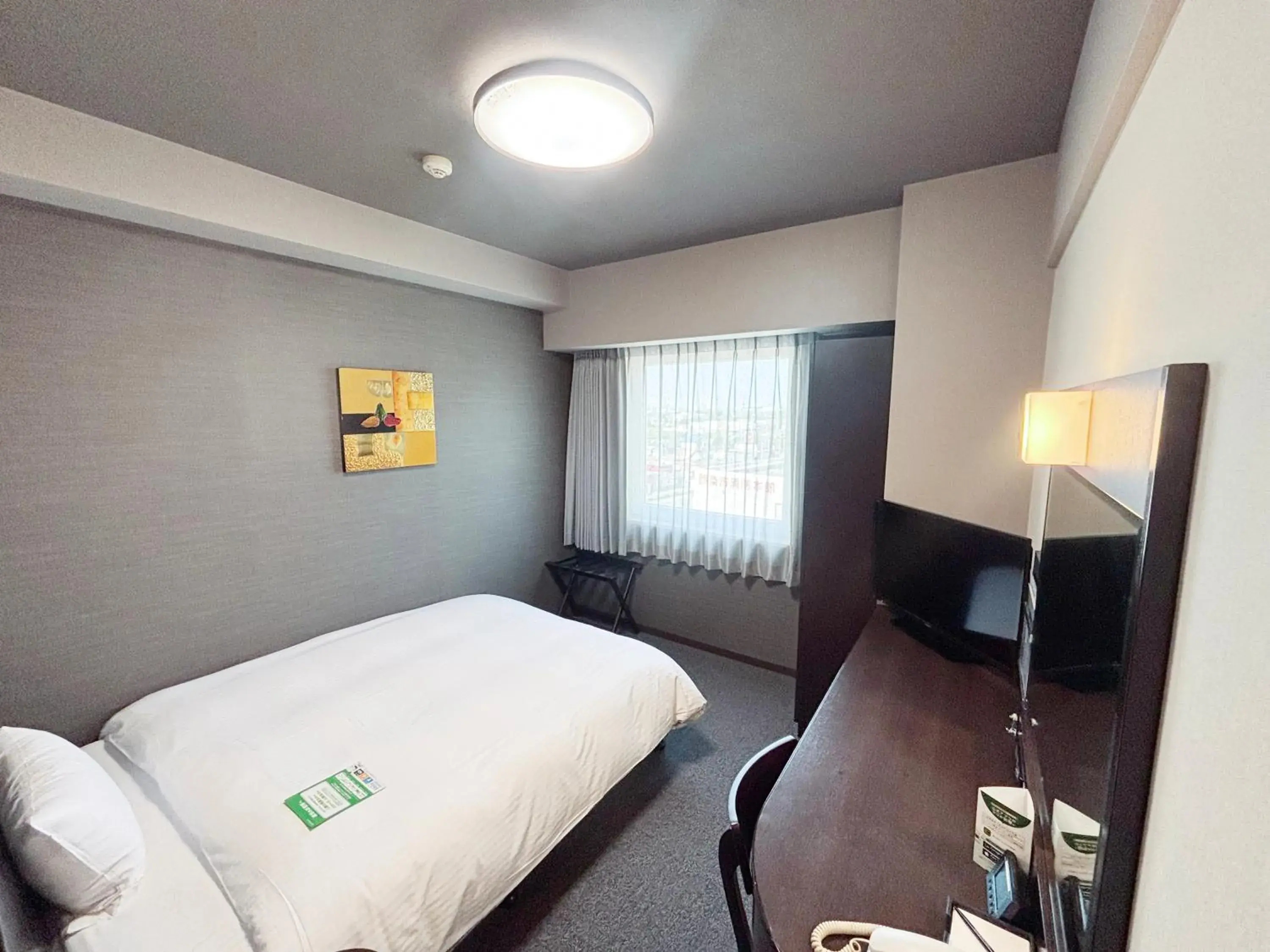Photo of the whole room, Bed in Hotel Route-Inn Iyo-Saijo Photo of the whole room, Bed in Hotel Route-Inn Iyo-Saijo