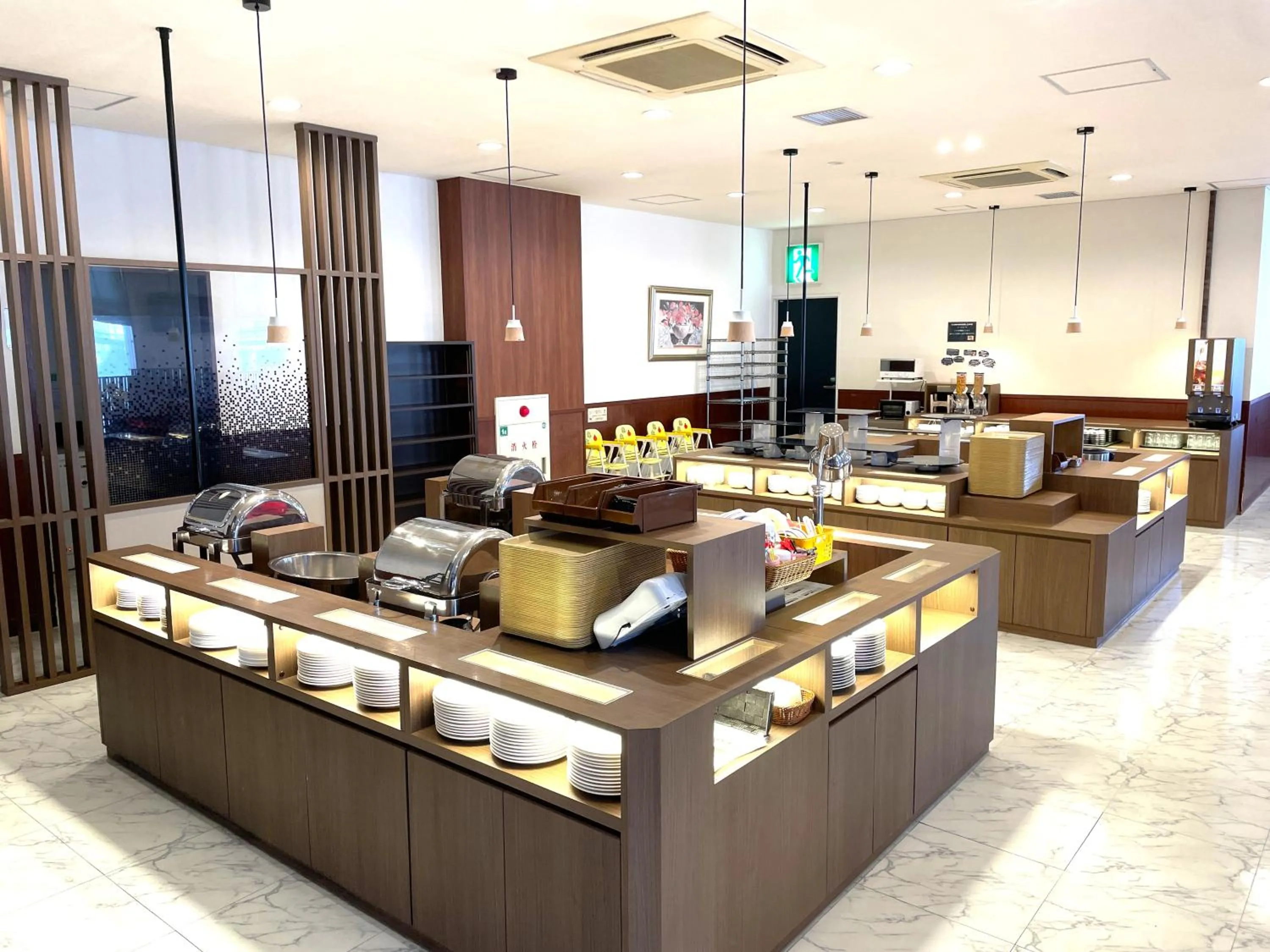 Restaurant/places to eat in Hotel Route-Inn Niihama