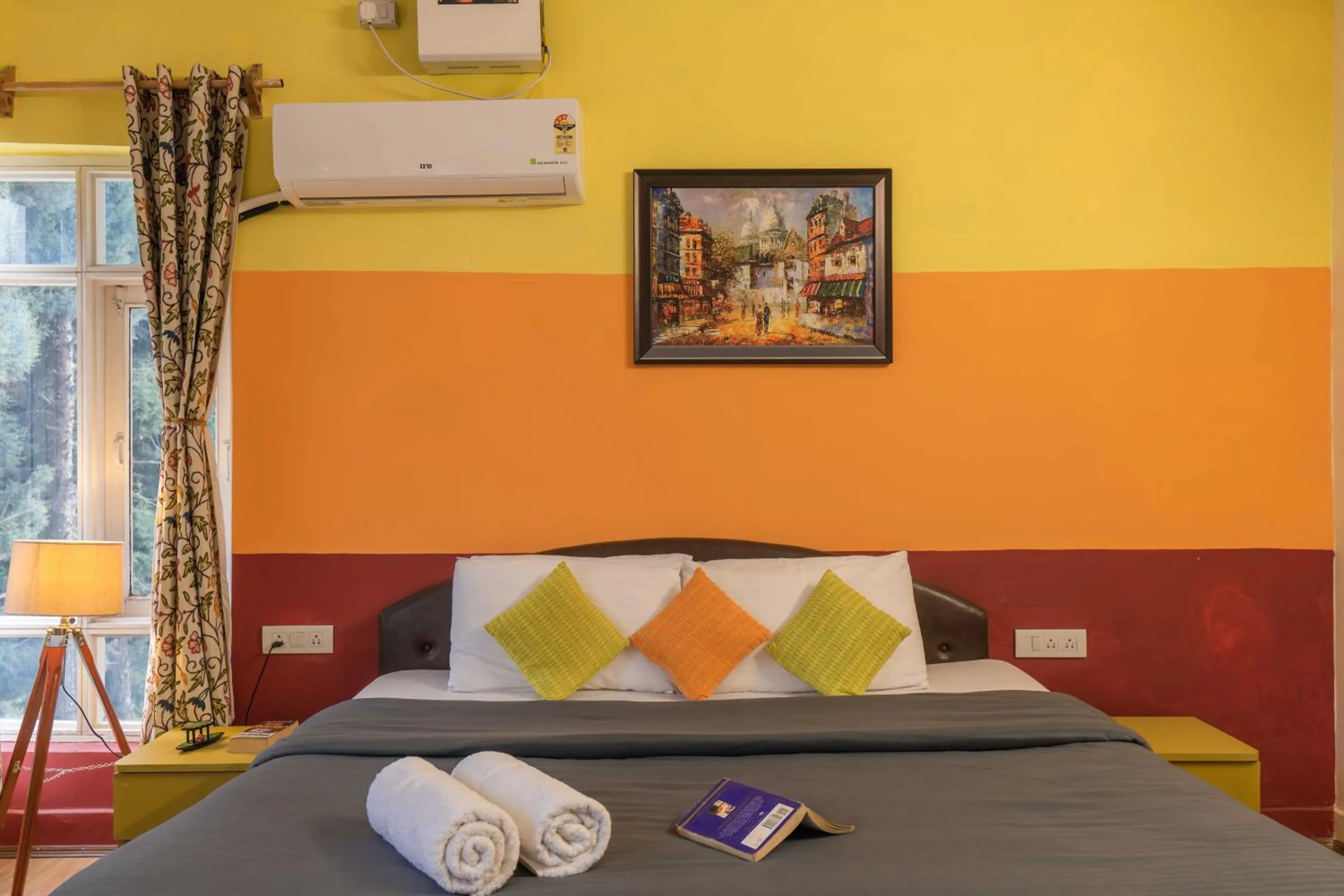 Bed in Zostel Srinagar