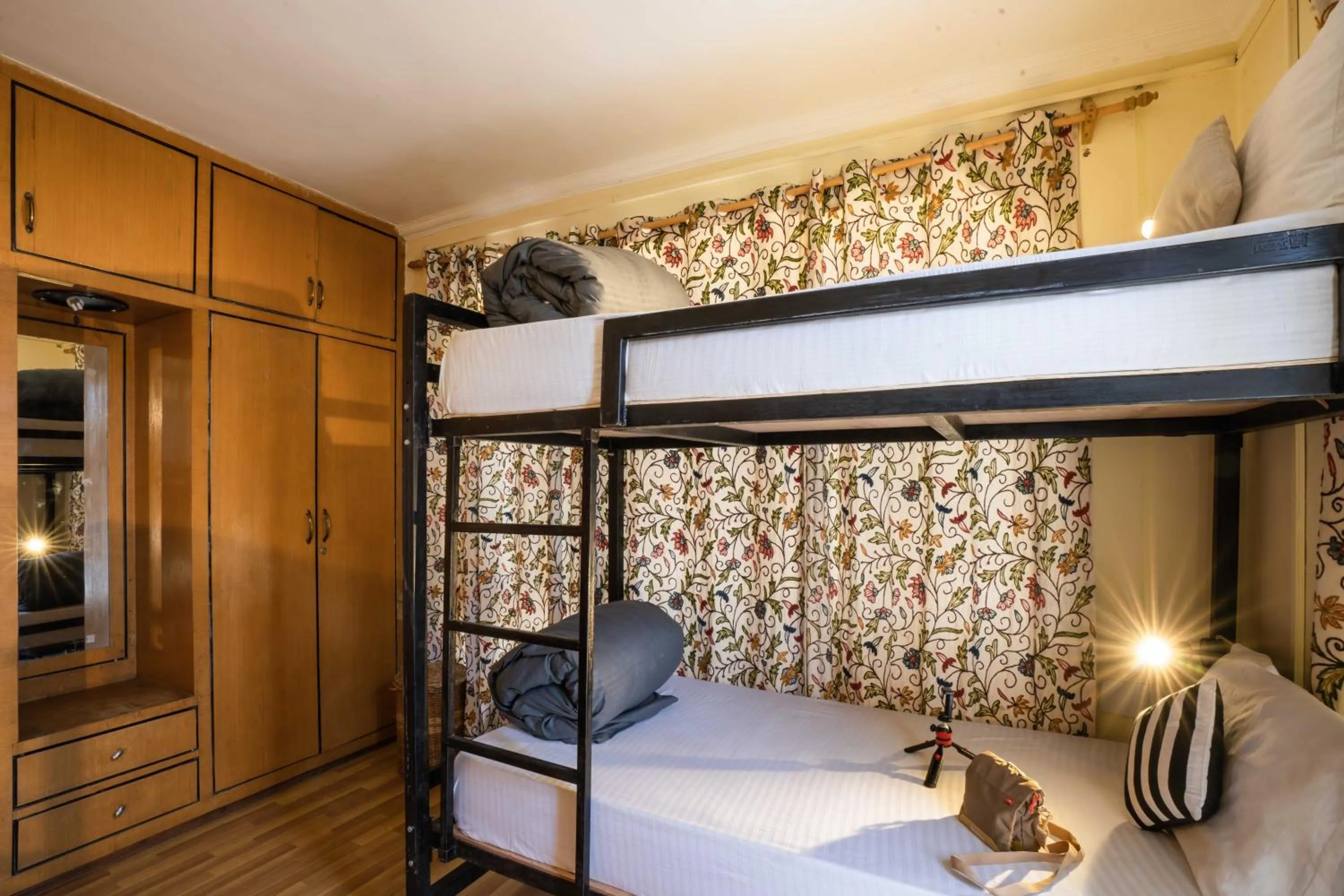 bunk bed, Bed in Zostel Srinagar