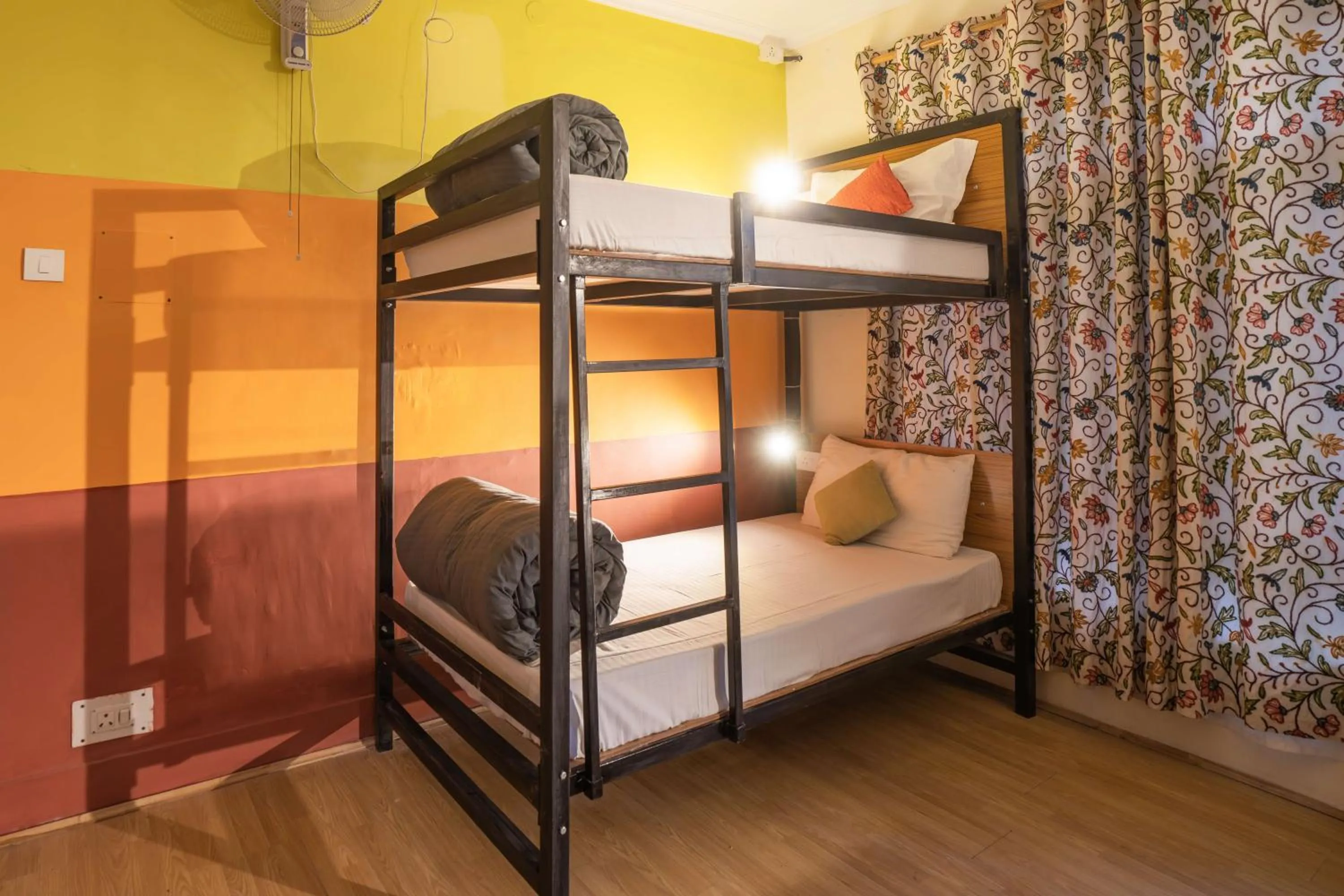 bunk bed, Bed in Zostel Srinagar