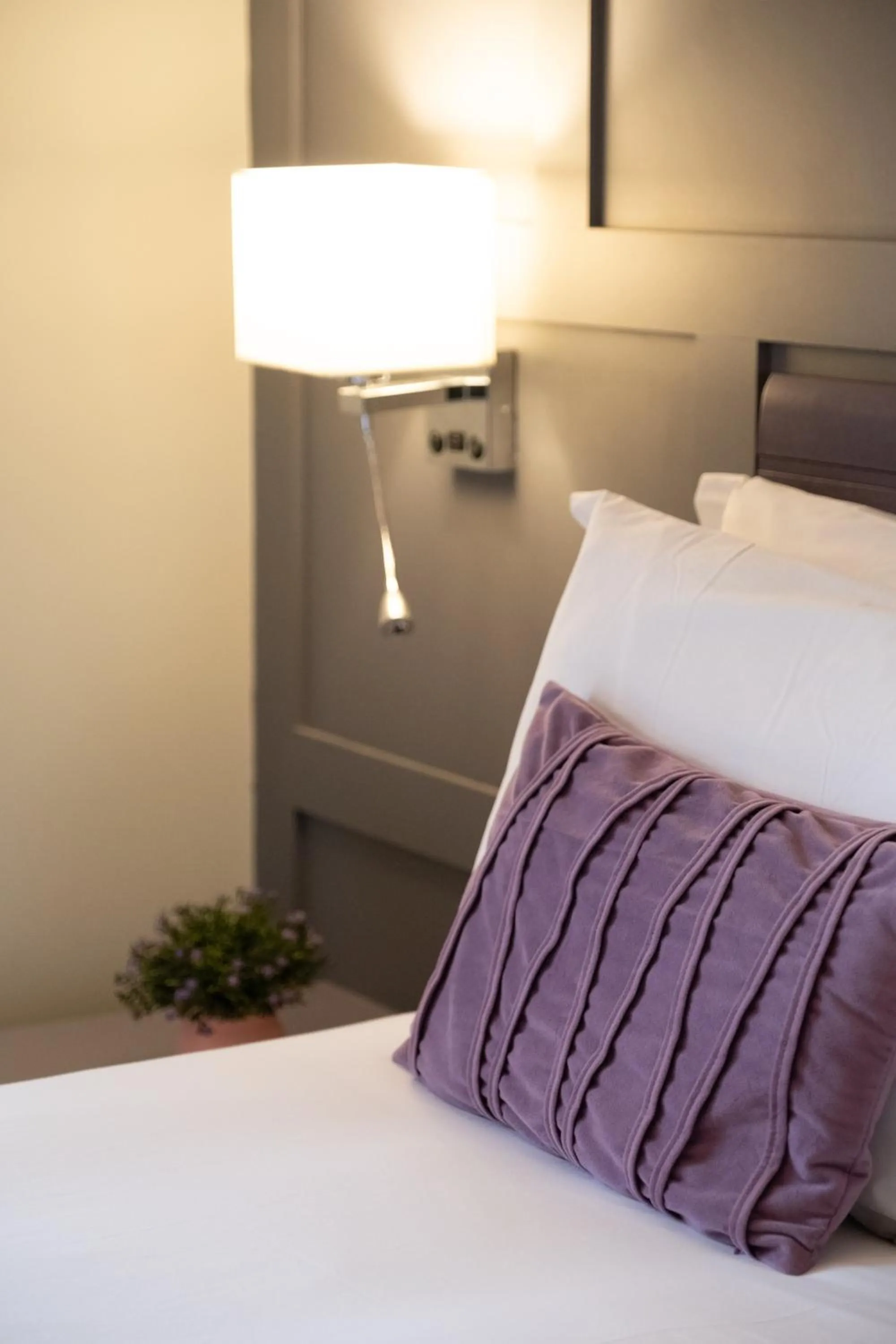 Bedroom, Bed in Kilkenny House Boutique Hotel