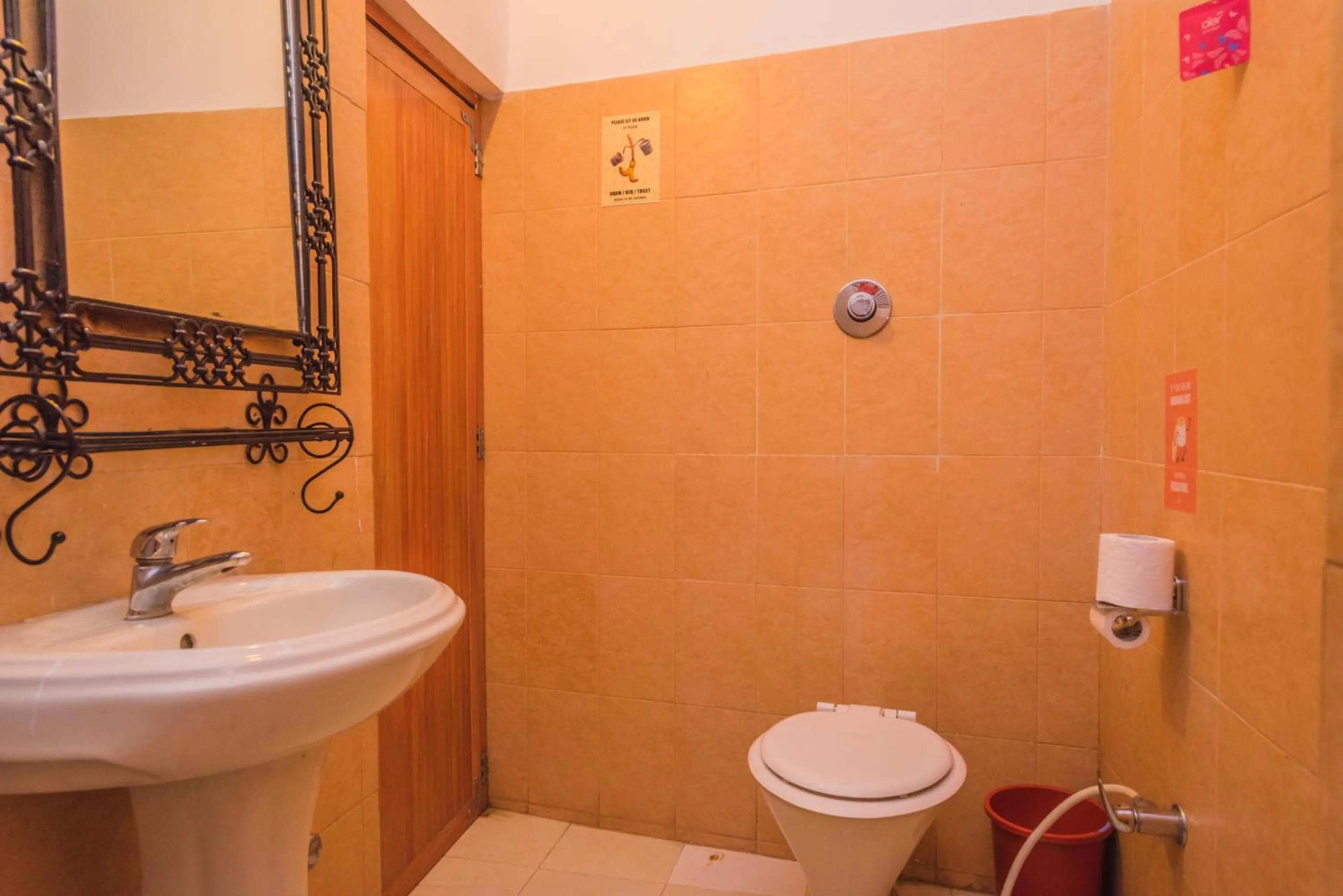 Toilet in Zostel Jodhpur, Clock Tower