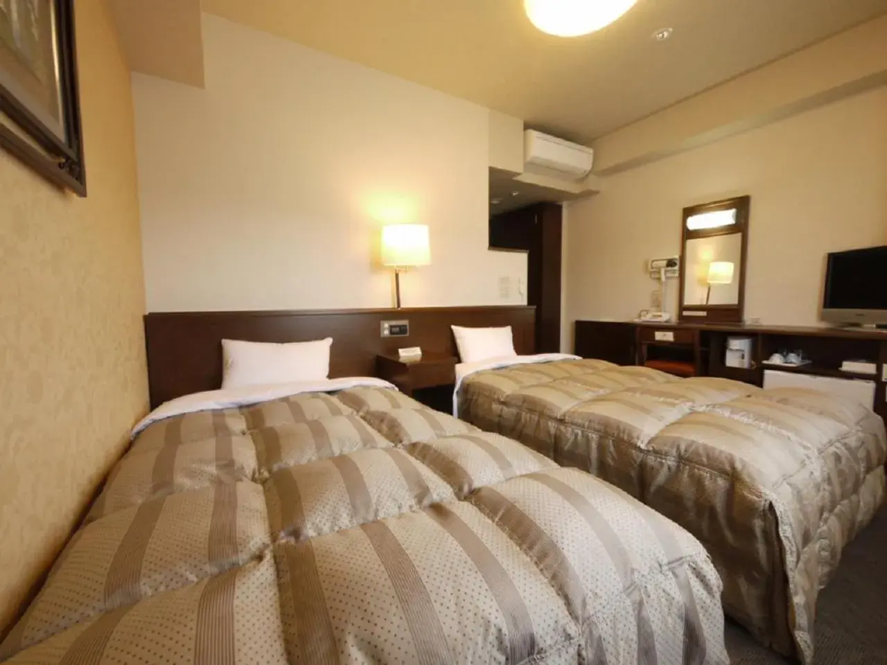 Bed in Hotel Route-Inn Suwa-Inter2 Bed in Hotel Route-Inn Suwa-Inter2