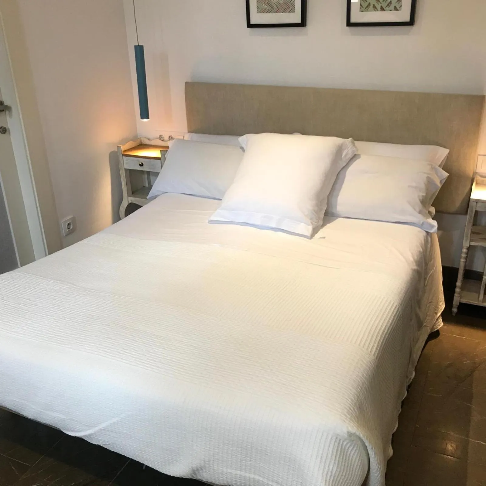 Bed in Urban House Siurot 33